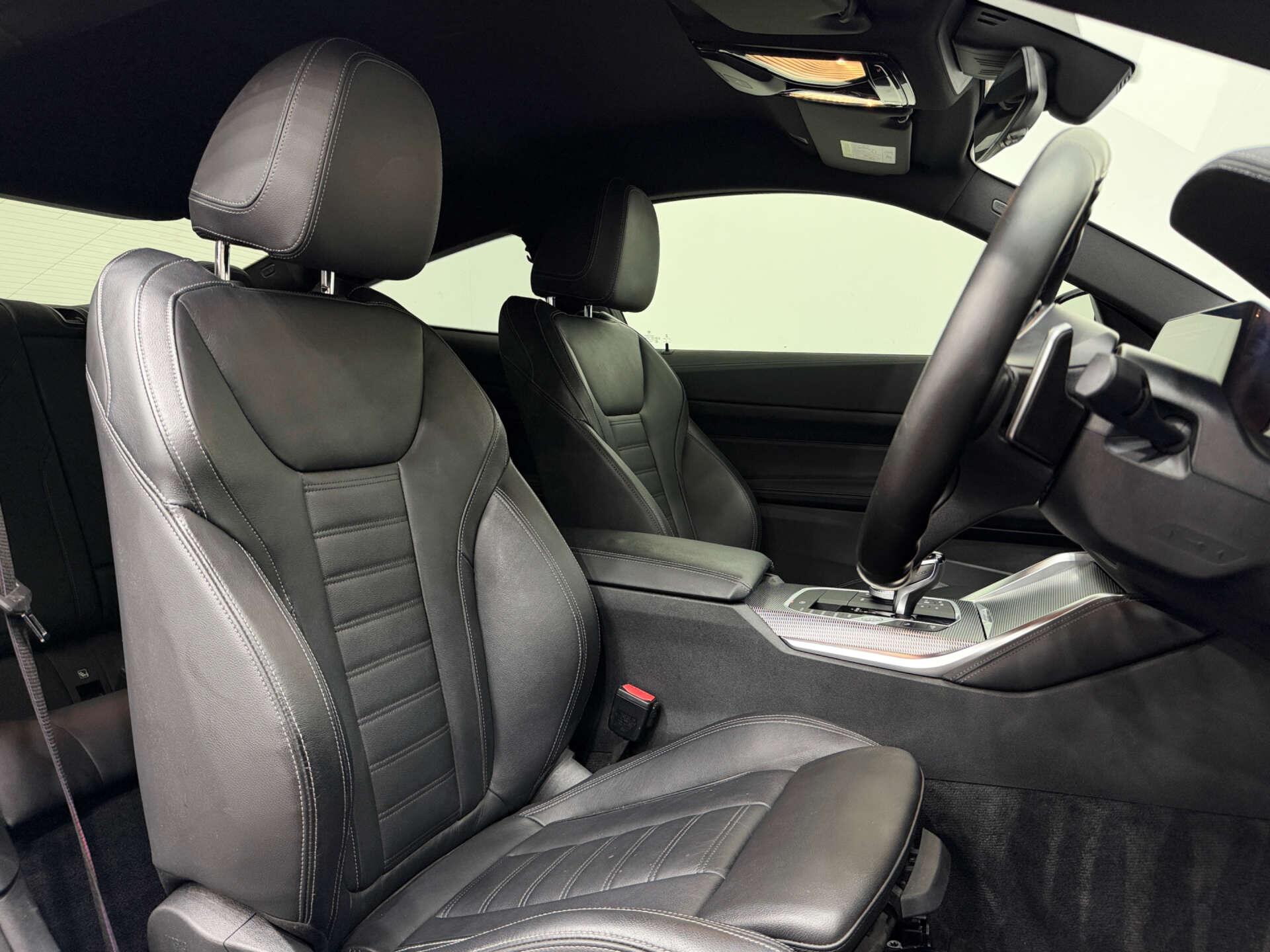 BMW 4 Series view 2