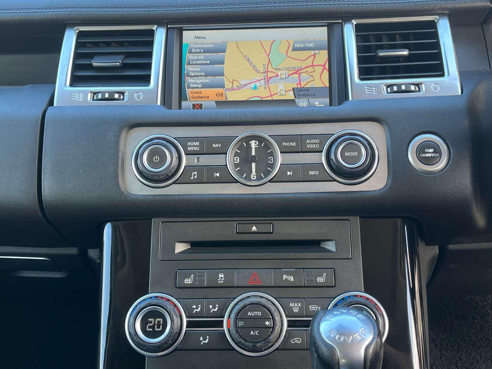 Land Rover Range Rover Sport view 12