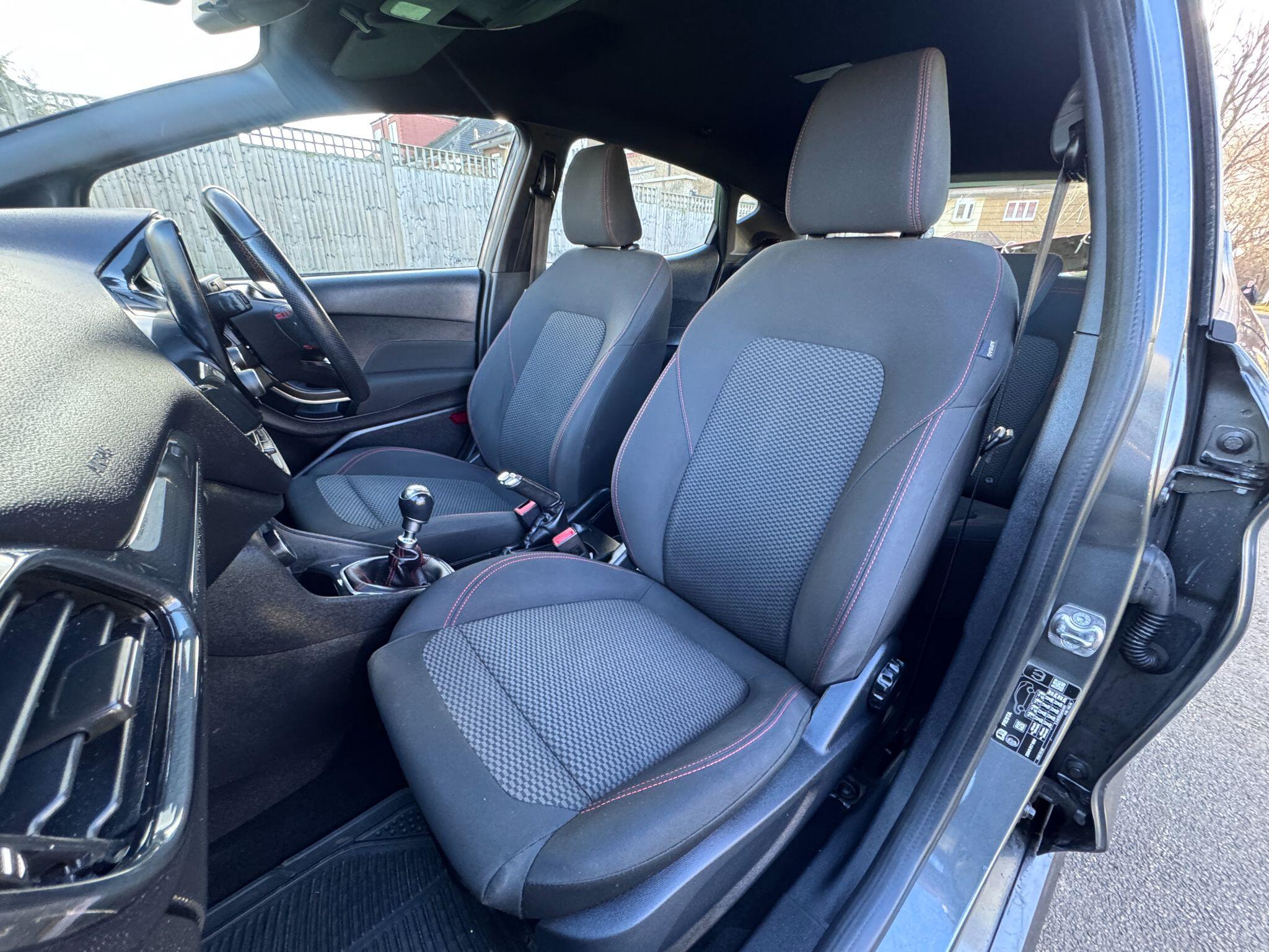 2019 Ford Fiesta 1.0T EcoBoost ST-Line Euro 6 (s/s) 5dr • 46,000 miles image 43