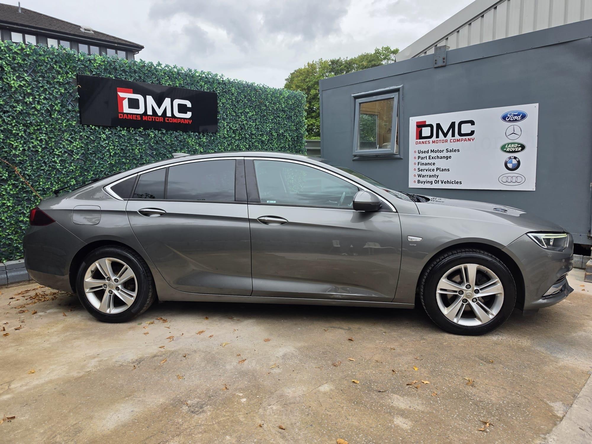 Vauxhall Insignia view 7