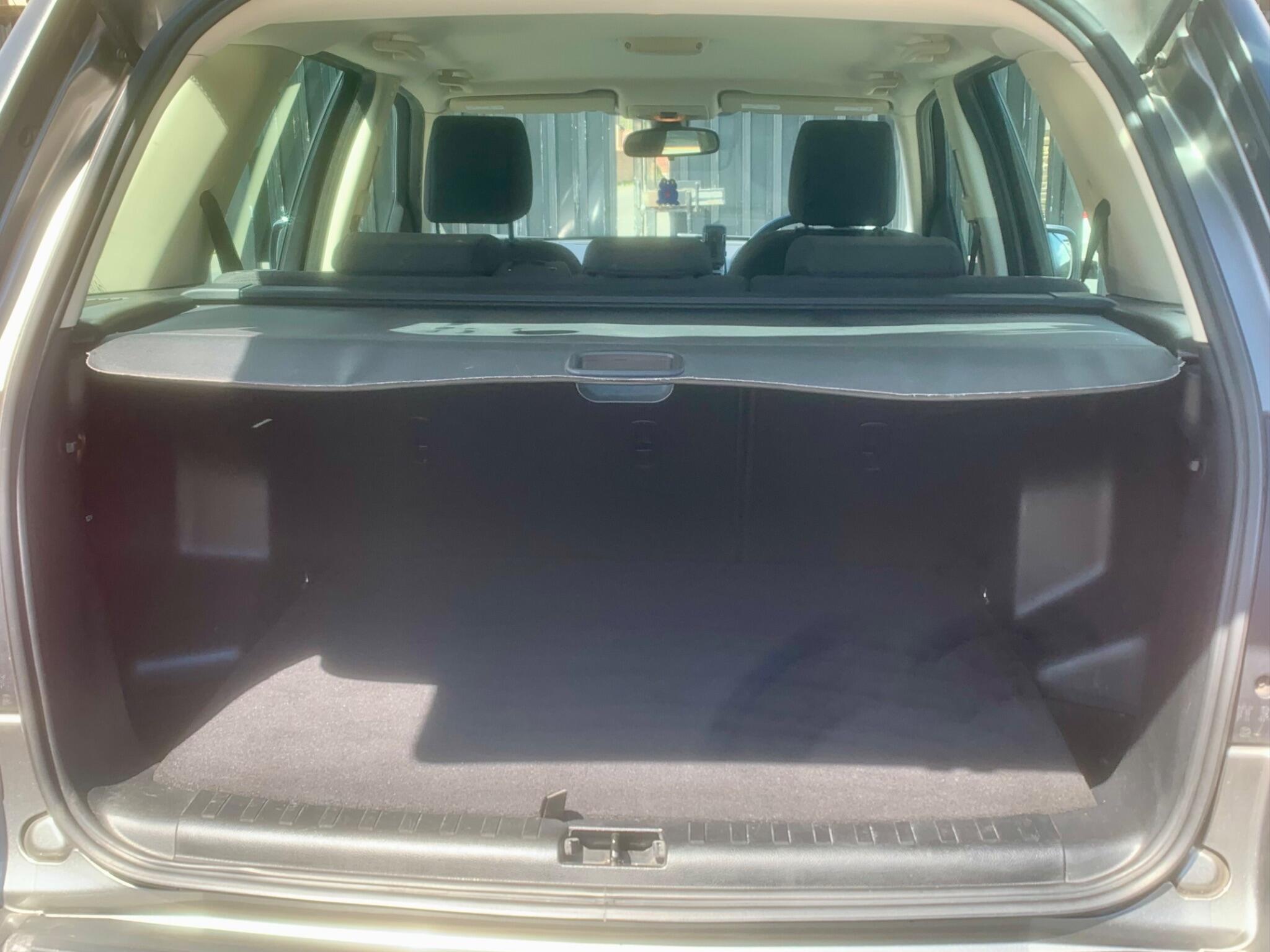 Land Rover Freelander 2 view 50