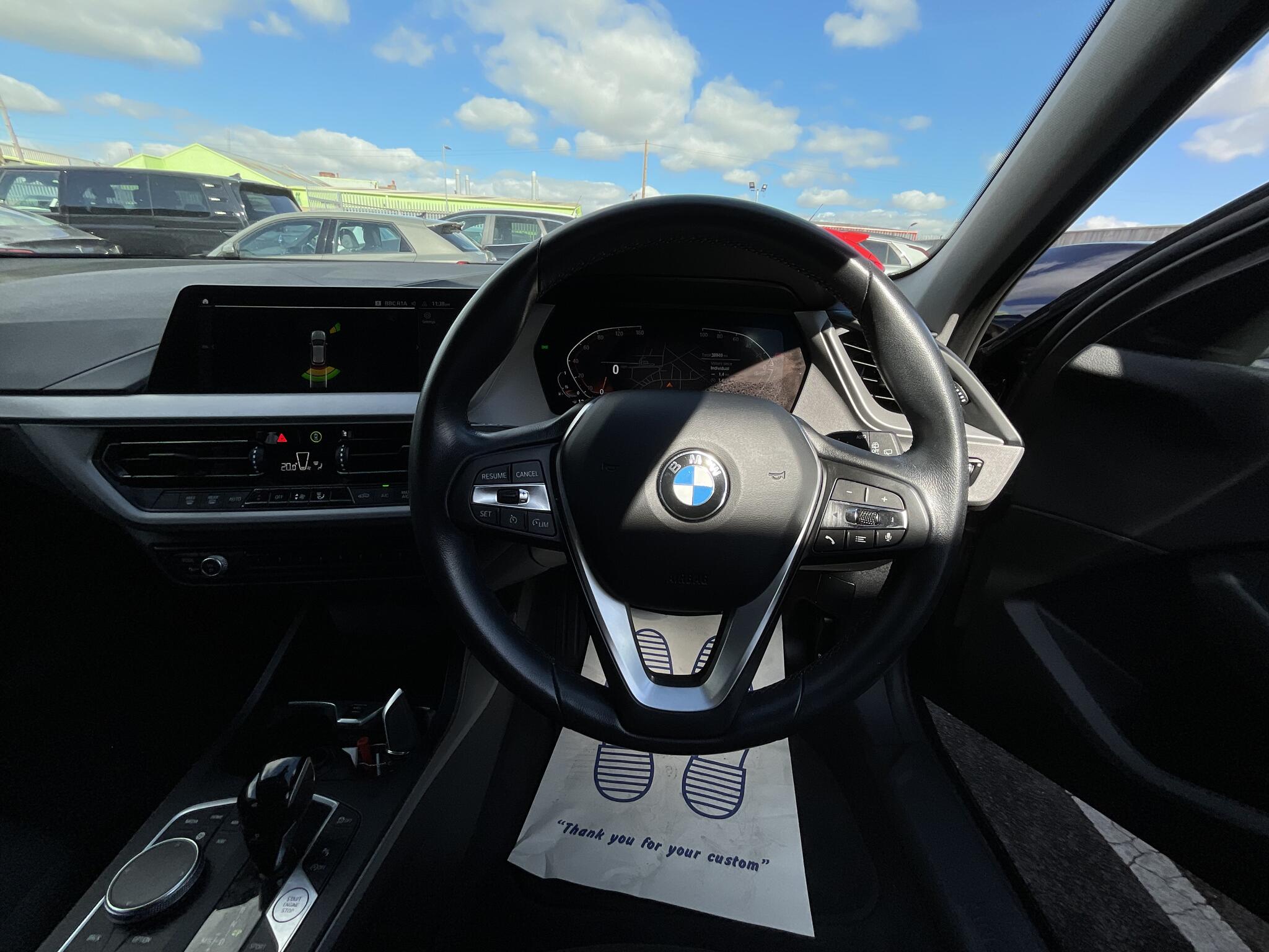 BMW 1 Series view 29
