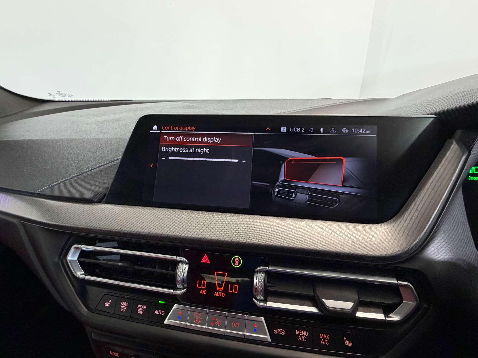 BMW 1 Series view 45