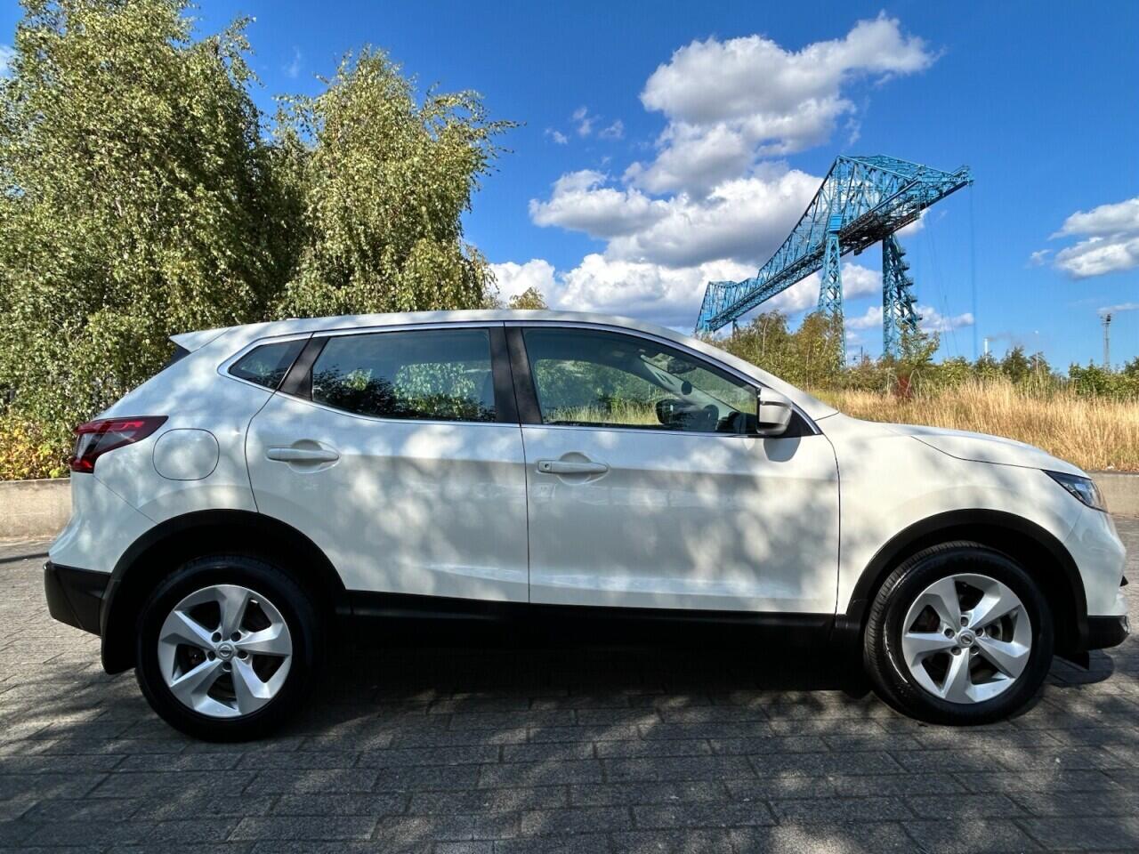 Nissan Qashqai view 2