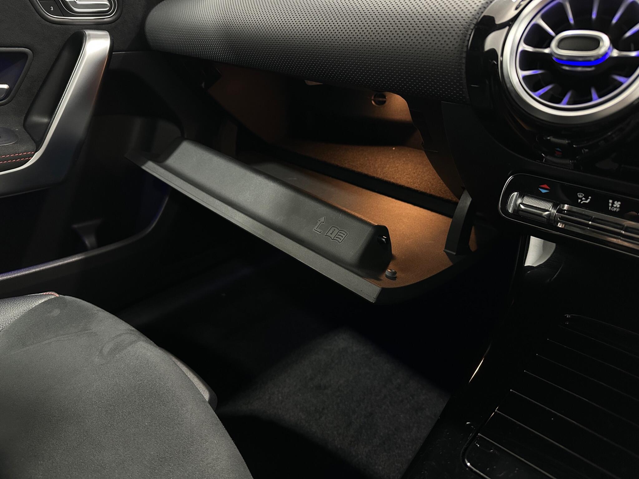 Mercedes-Benz A Class view 29