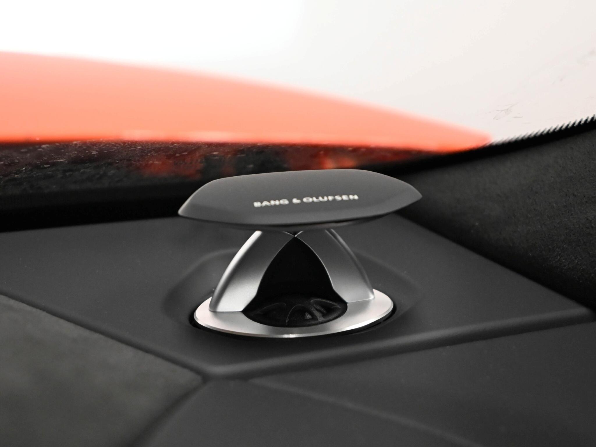 Lamborghini Urus view 19