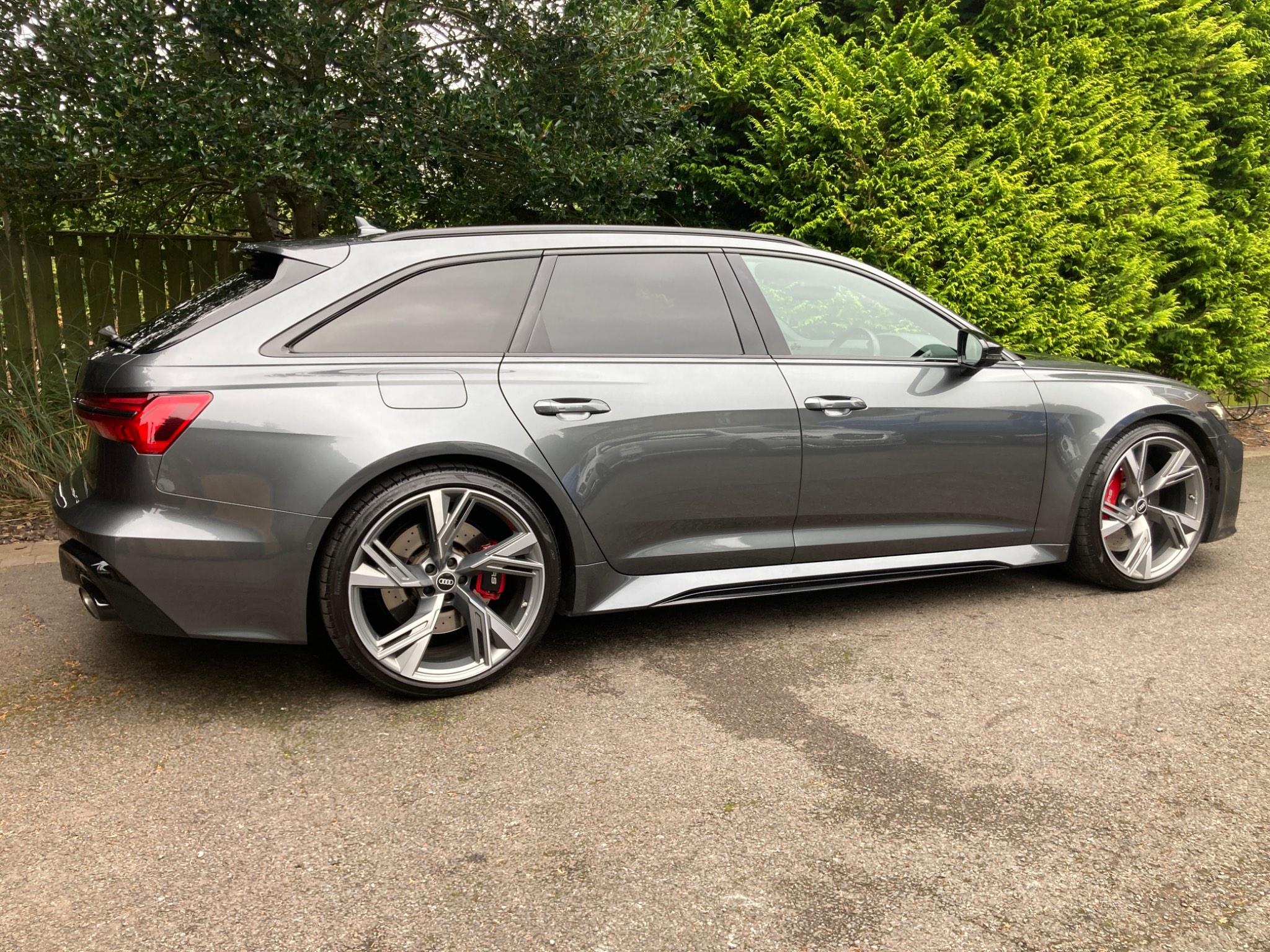 Audi RS6 view 20