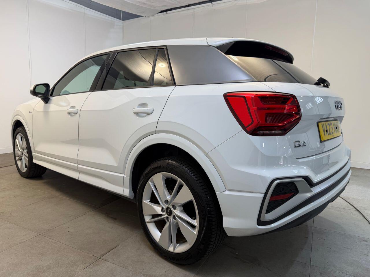 Audi Q2 view 58