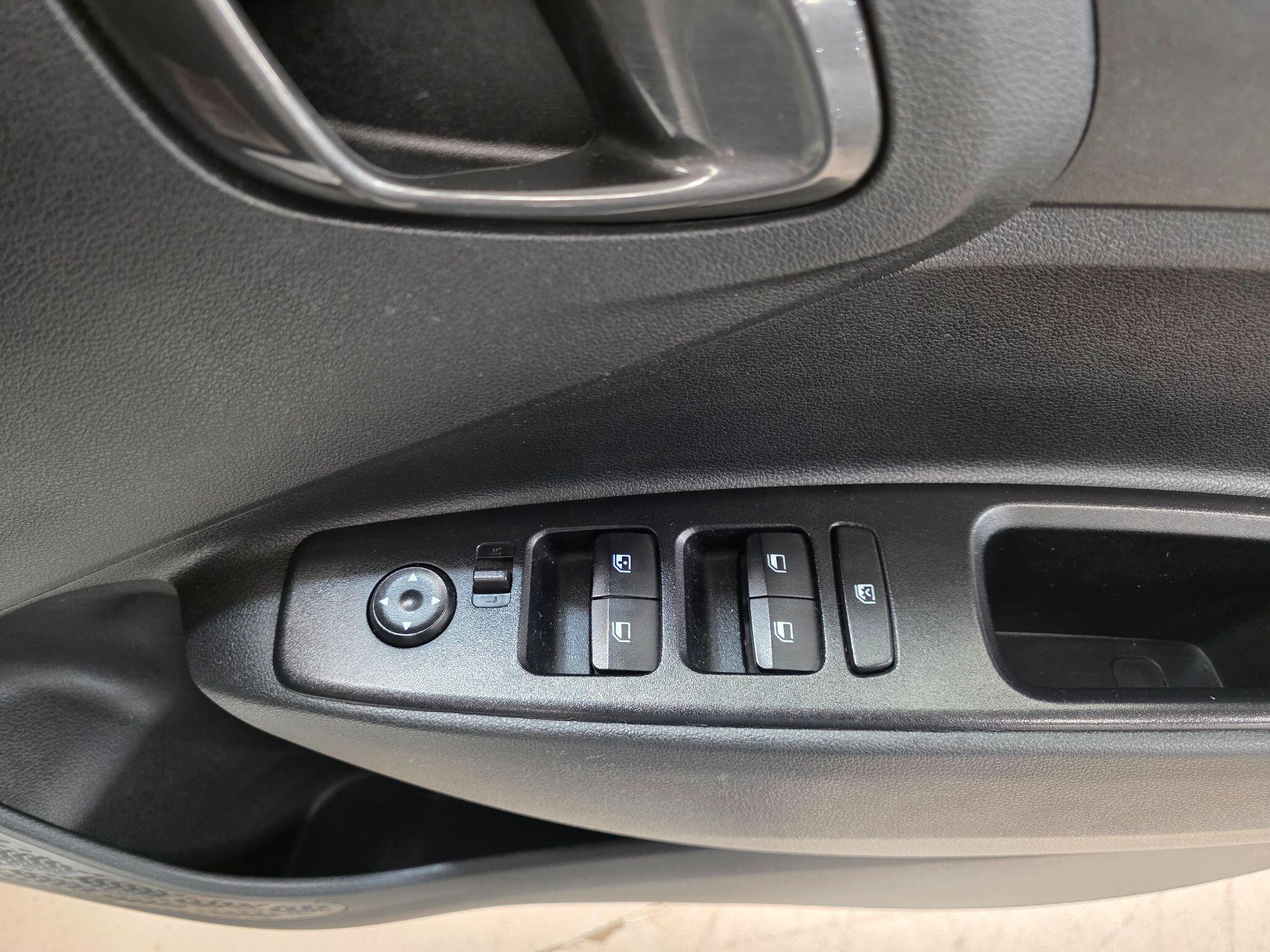 Hyundai I10 view 14