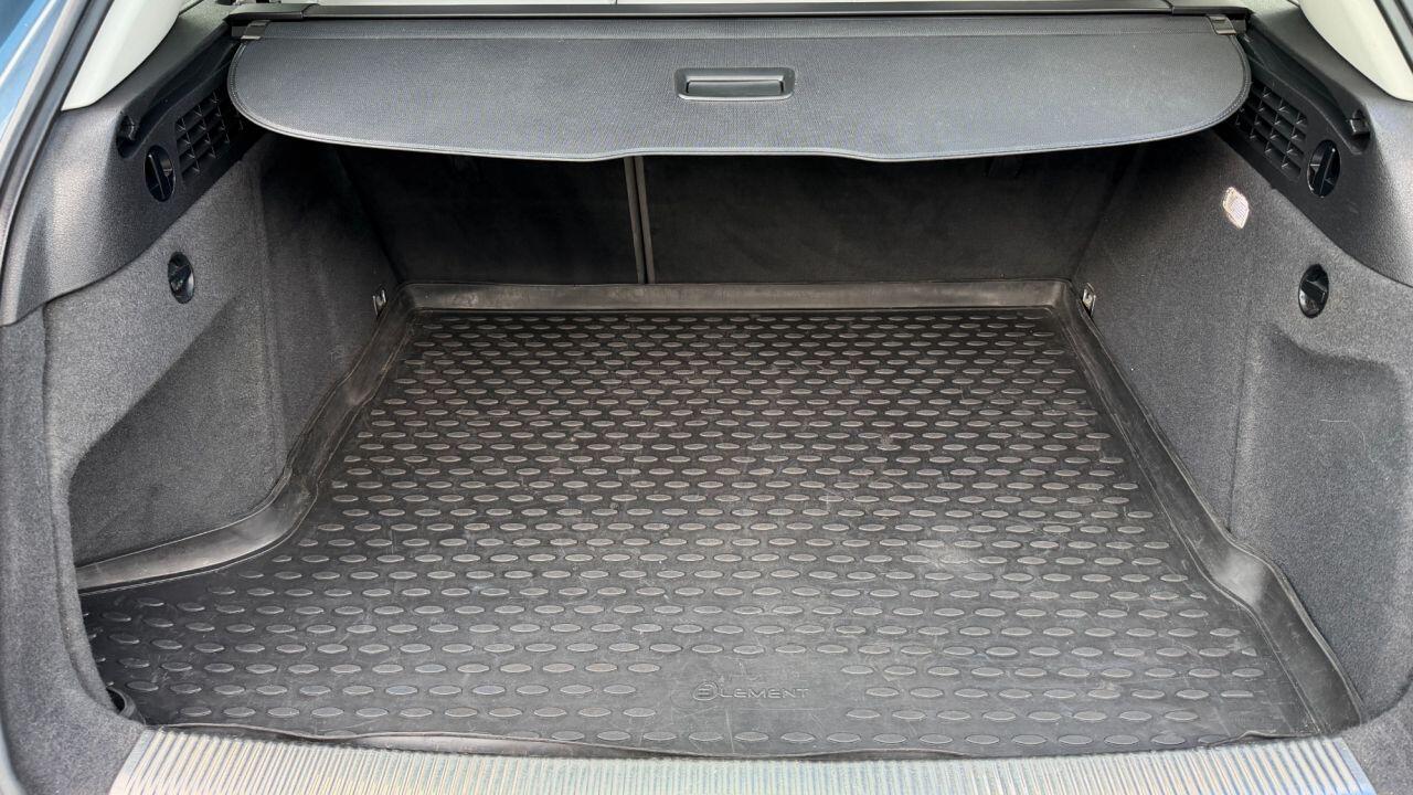 Audi Q3 view 35