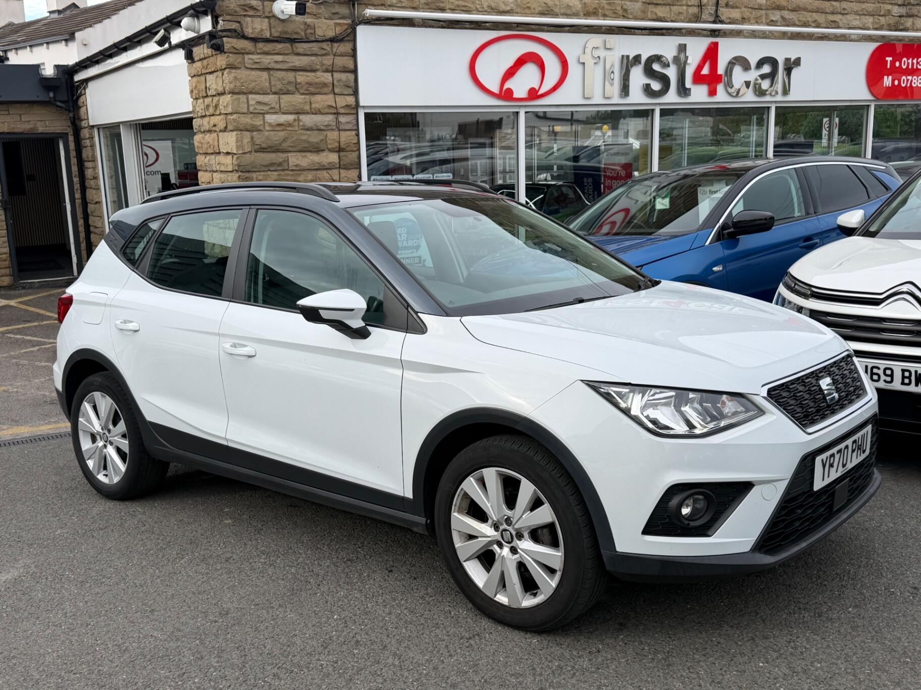 Seat Arona view 4