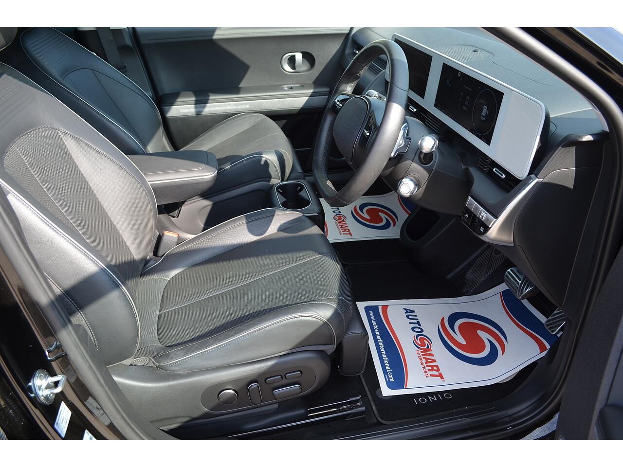 Hyundai Ioniq 5 view 13