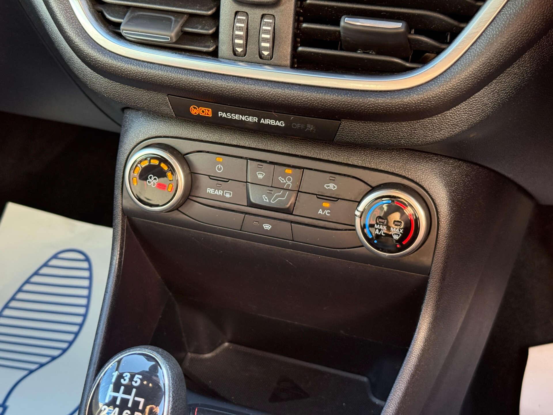 Ford Fiesta view 31
