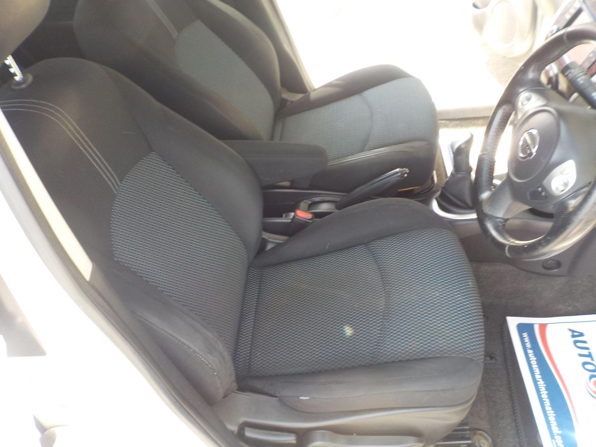 Nissan Note 1.2 12V Acenta Premium Euro 5 (s/s) 5dr