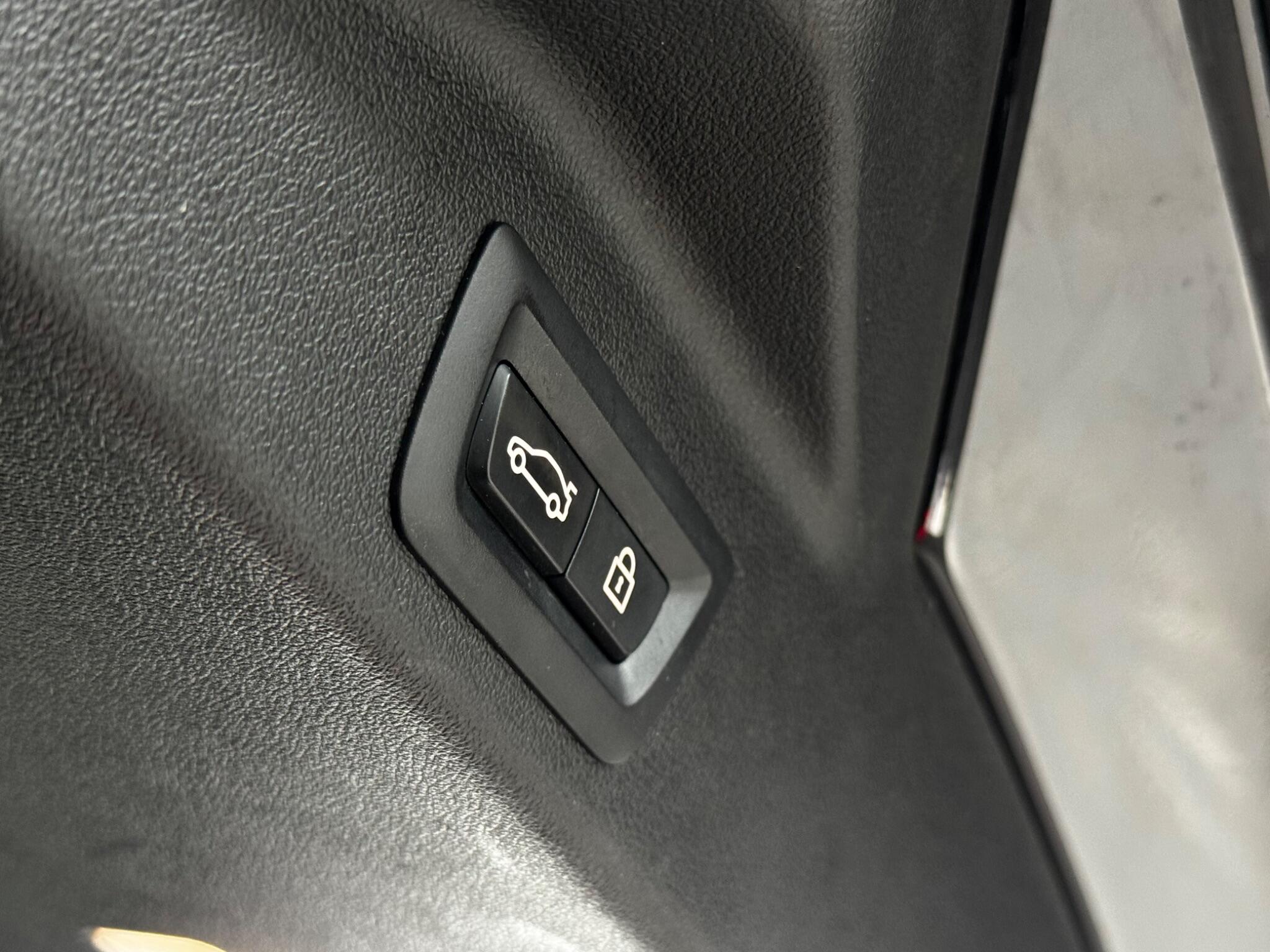BMW X5 view 31