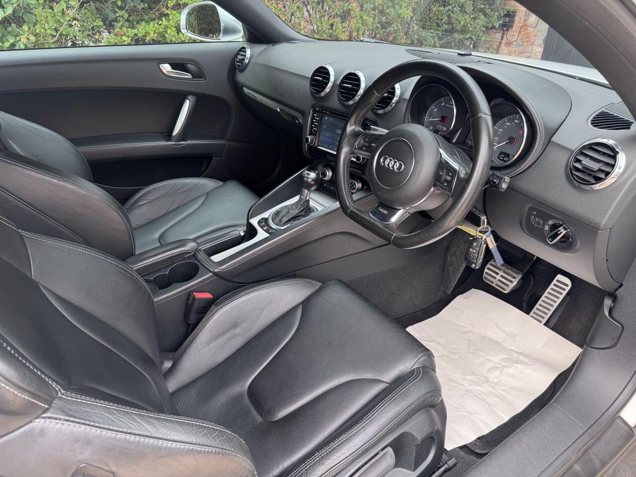 Audi TTS view 50