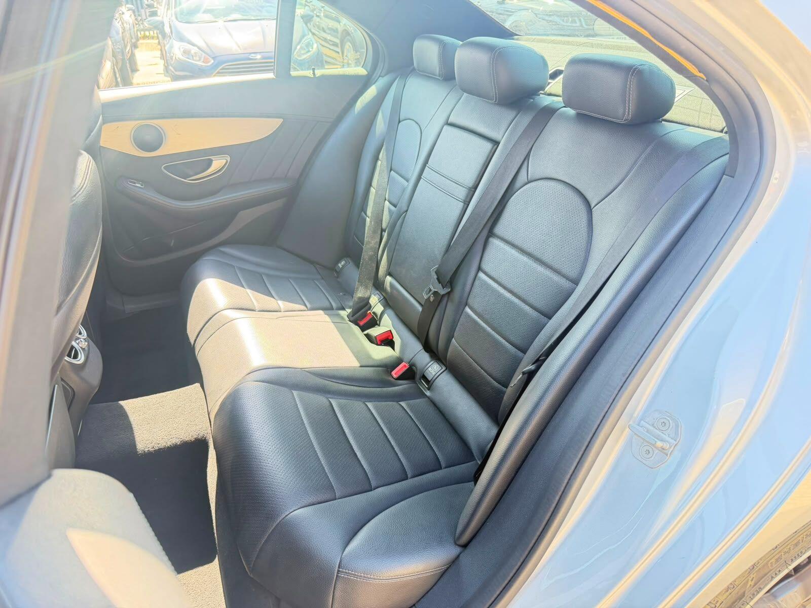 Mercedes-Benz C-Class view 15