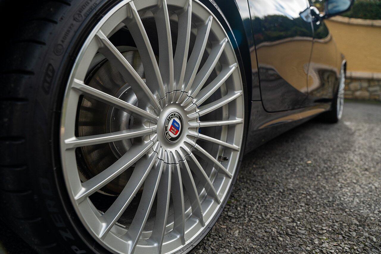 BMW Alpina D3 view 8