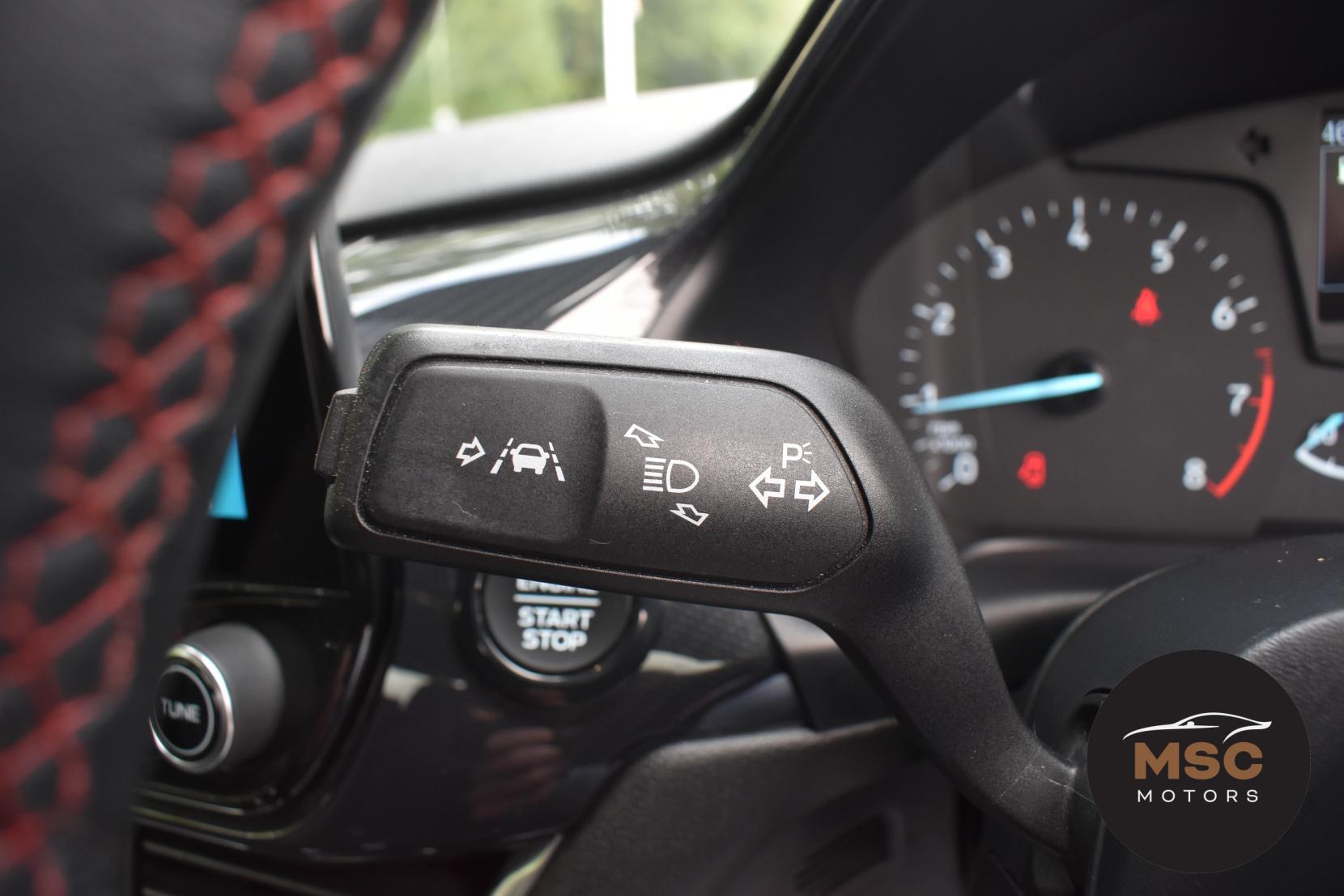 Ford Fiesta view 43