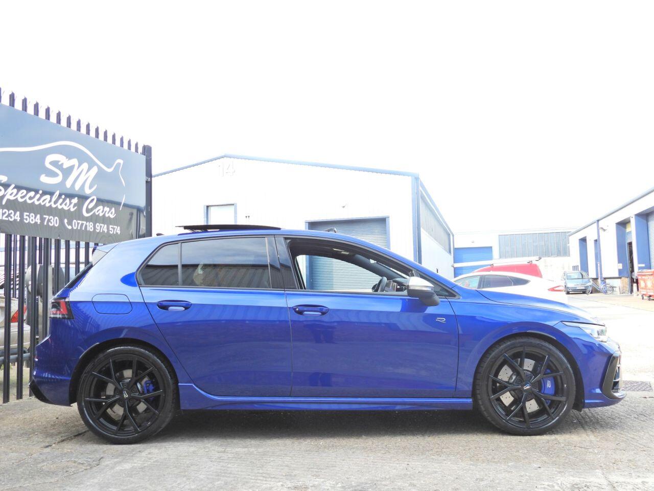 Volkswagen Golf view 14