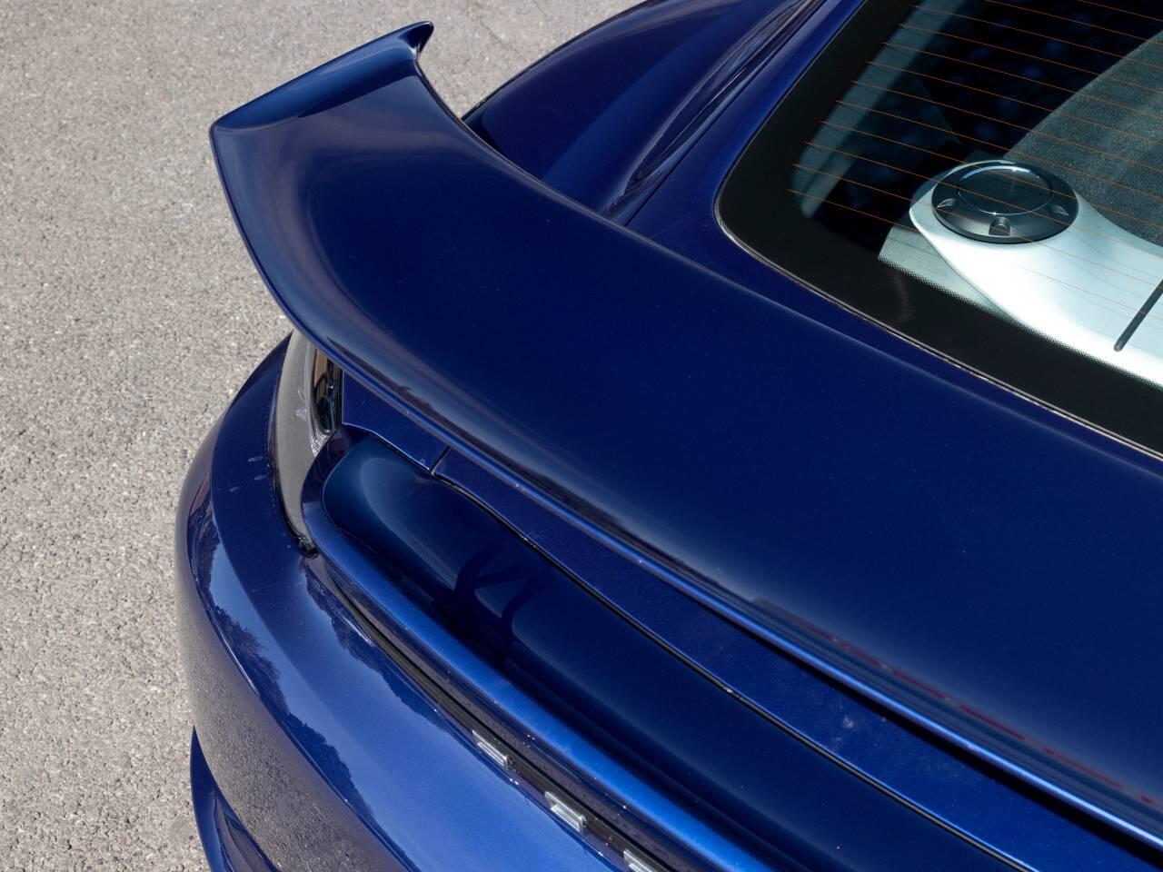 Porsche Cayman view 44