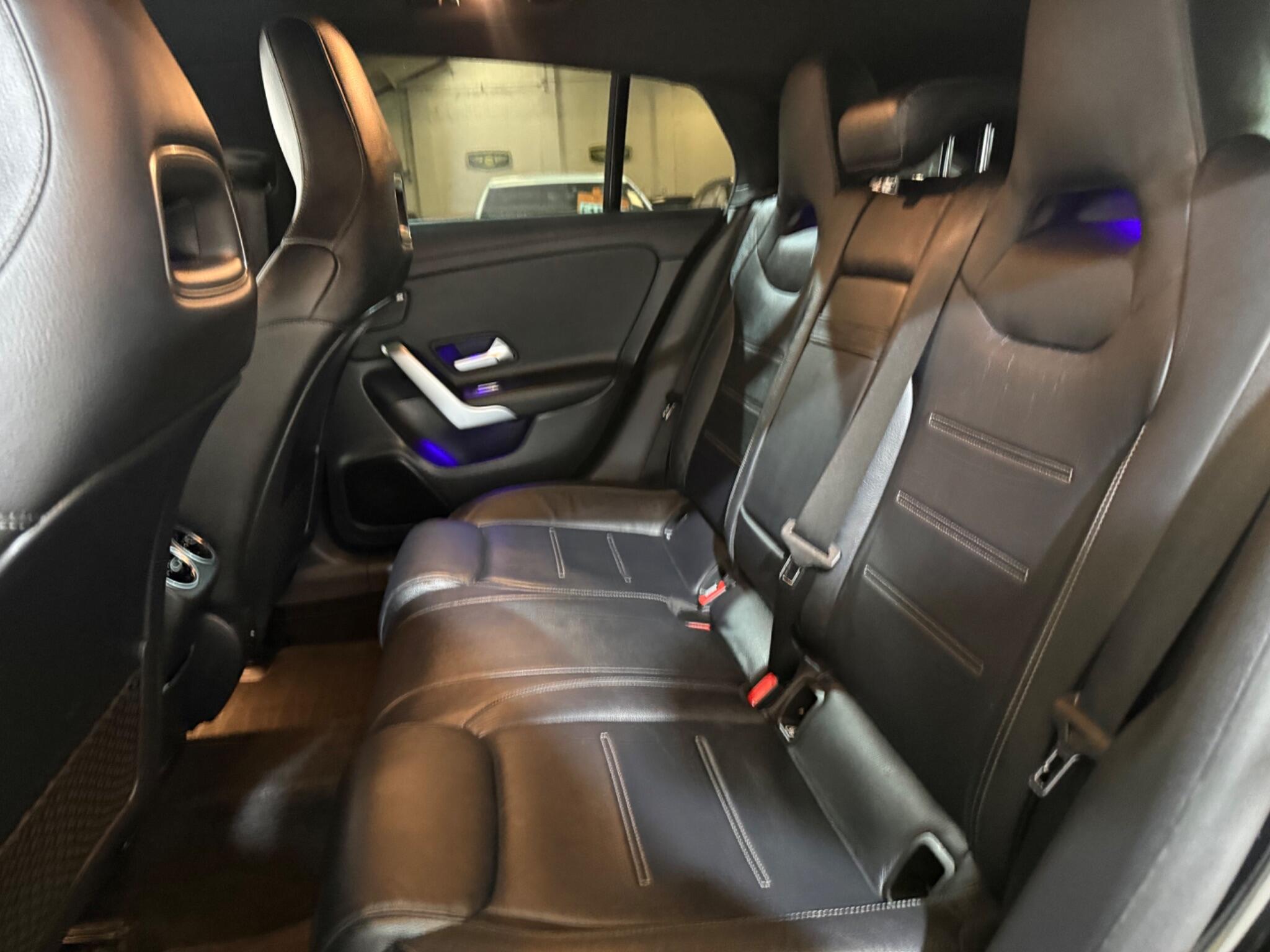 Mercedes-Benz Cla view 28