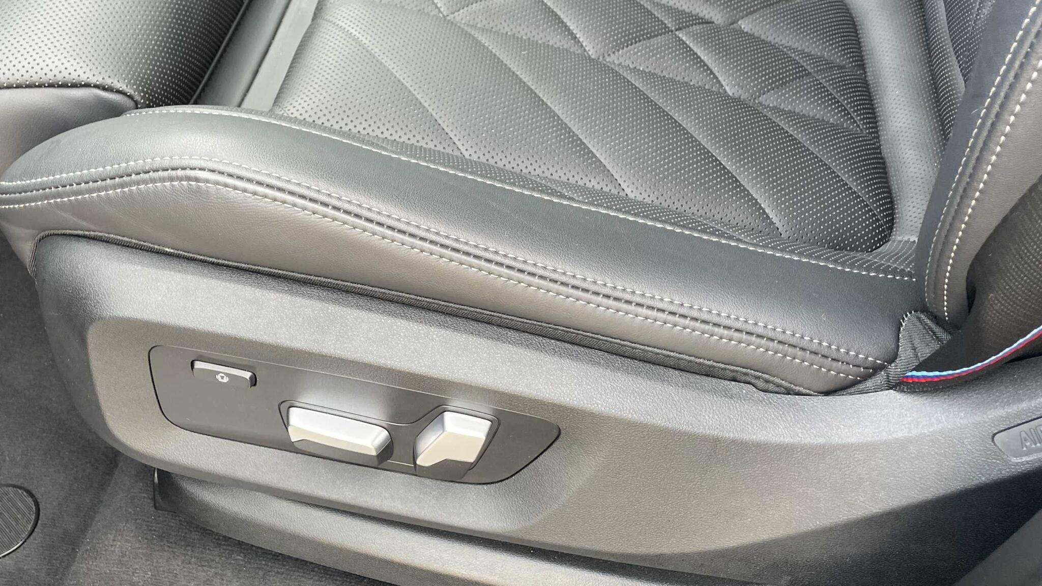 BMW X5 view 33