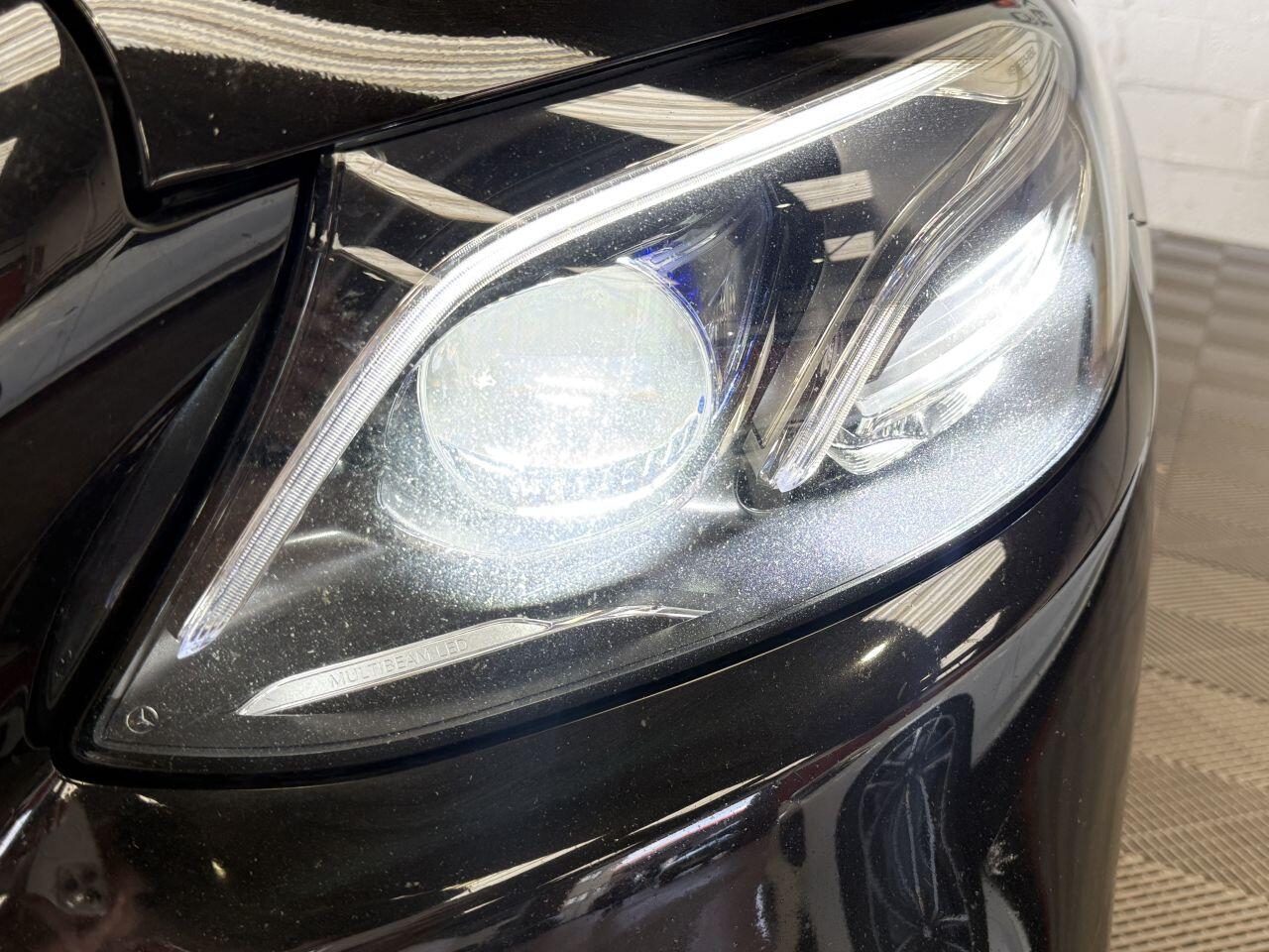 Mercedes-Benz E Class view 26