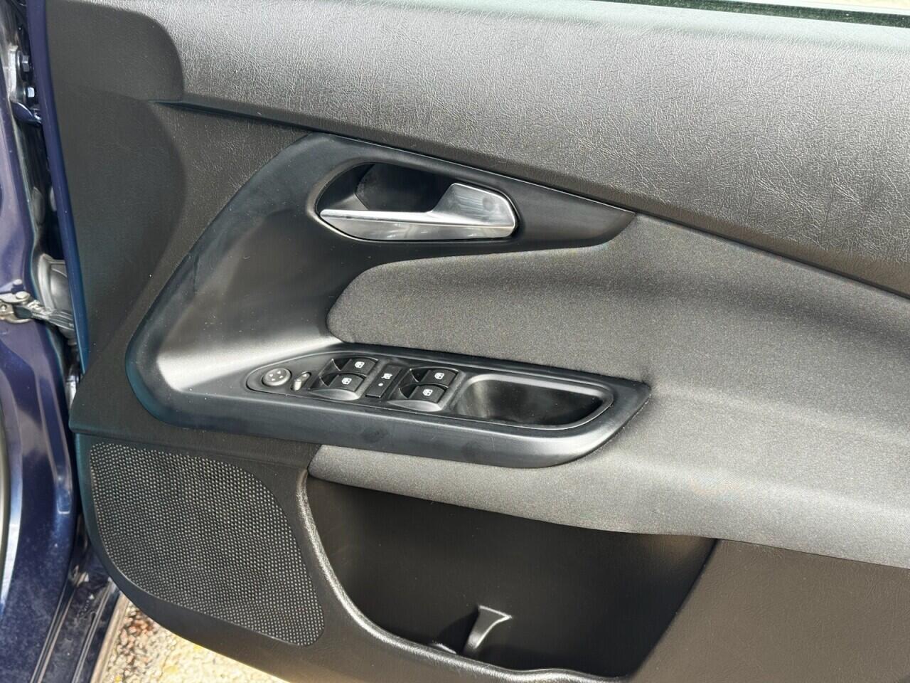 Fiat Tipo view 32
