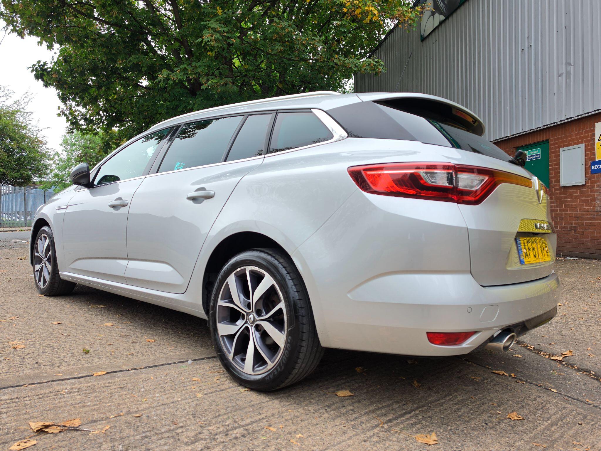 Renault Megane view 42