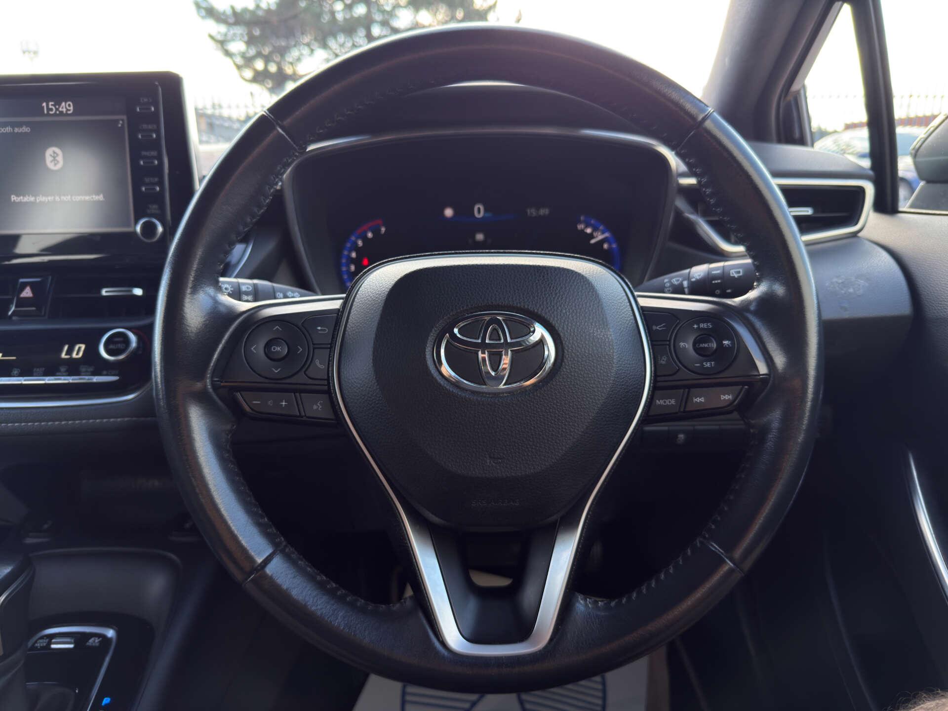 Toyota Corolla view 45