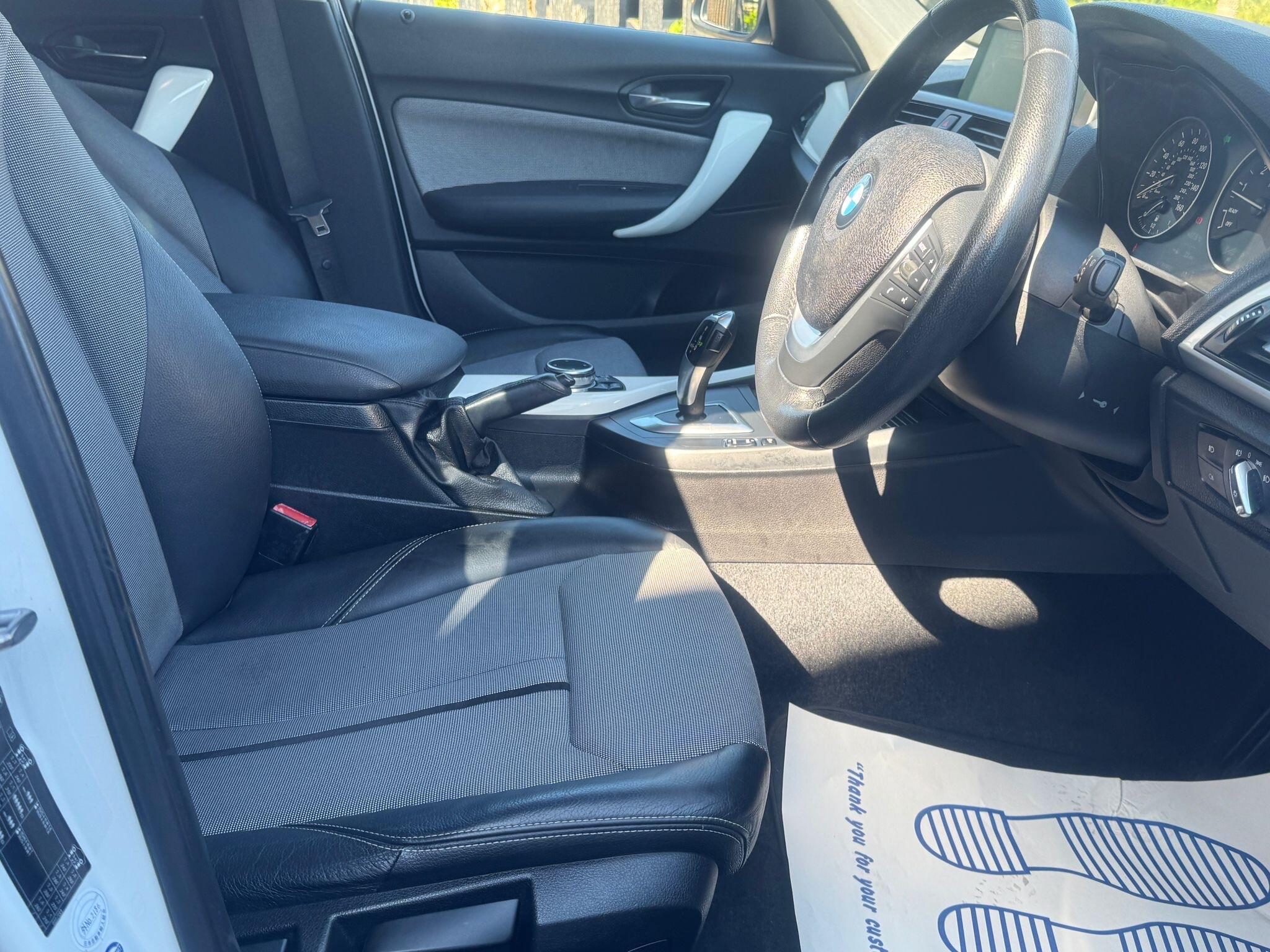 BMW 1 Series view 3