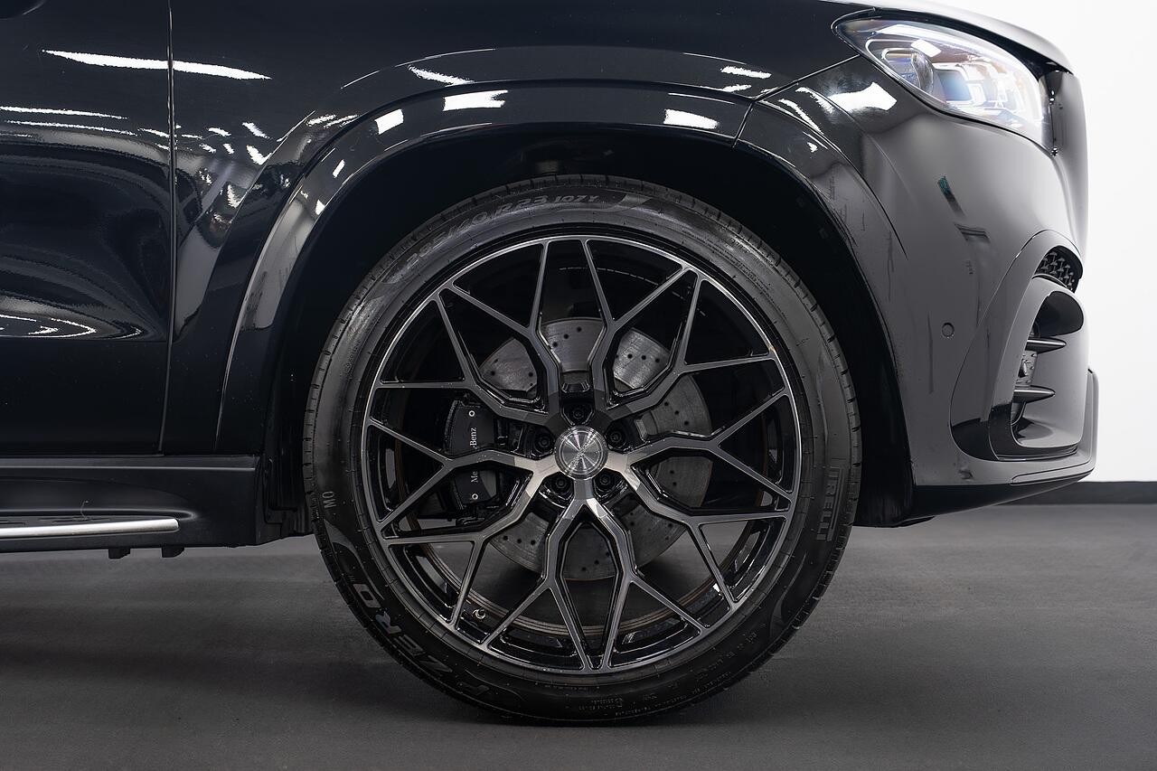 Mercedes-Benz GLS view 45