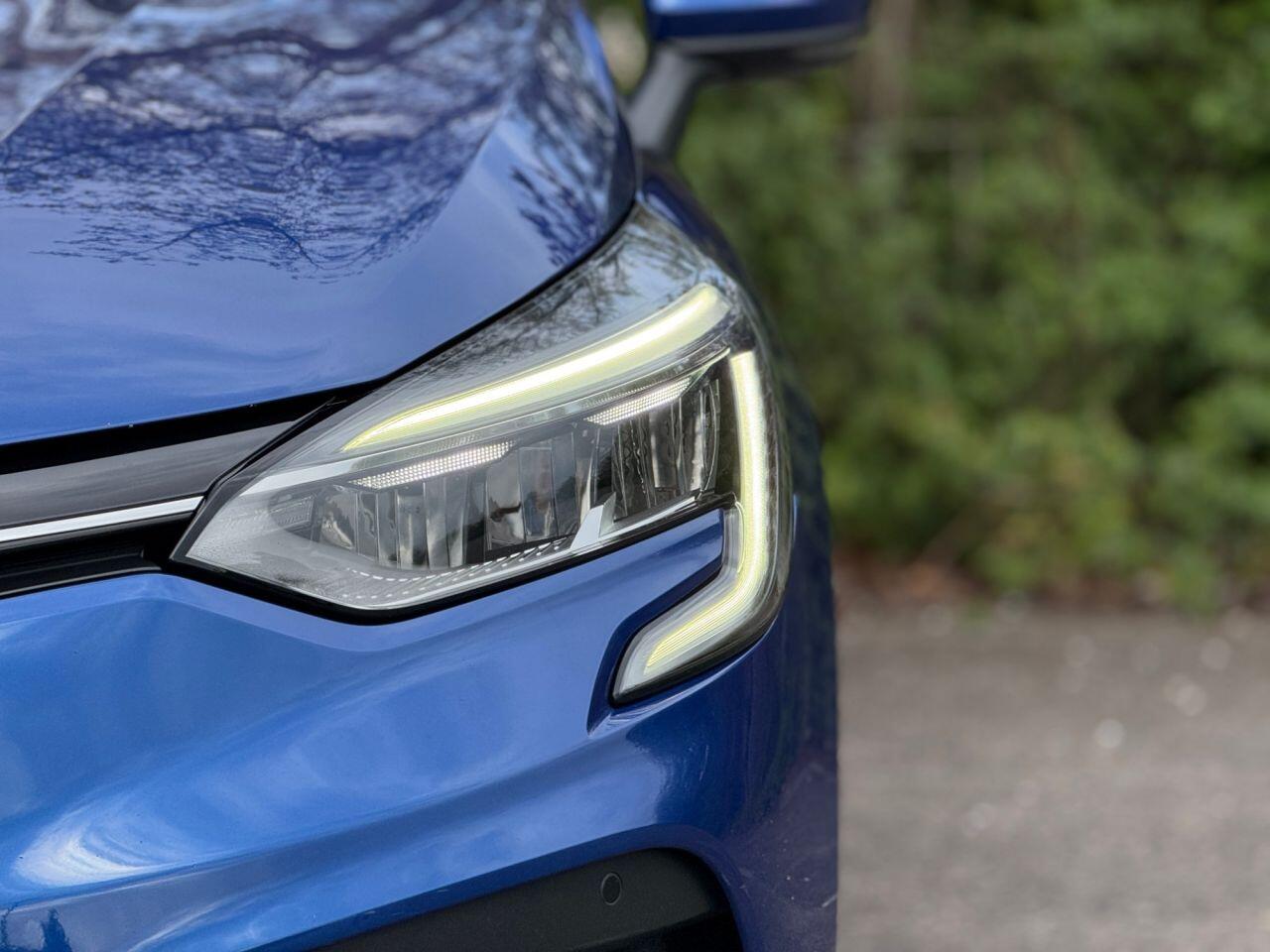 Renault Clio view 39