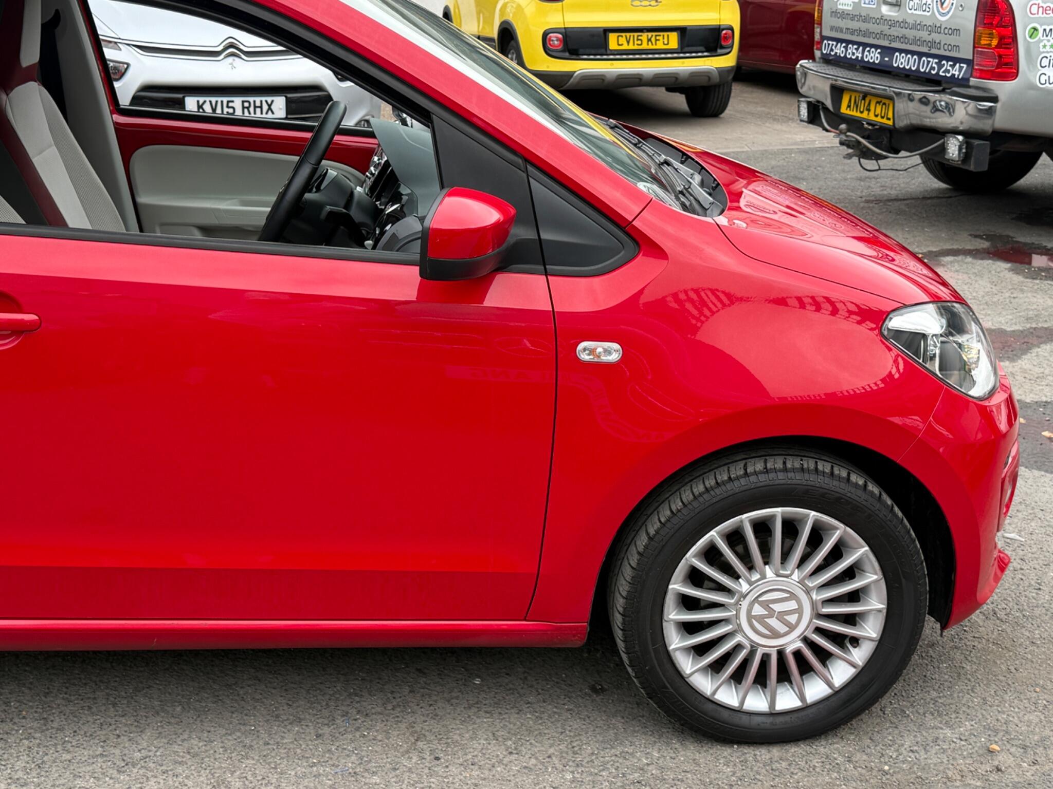 Volkswagen up! - Image 20