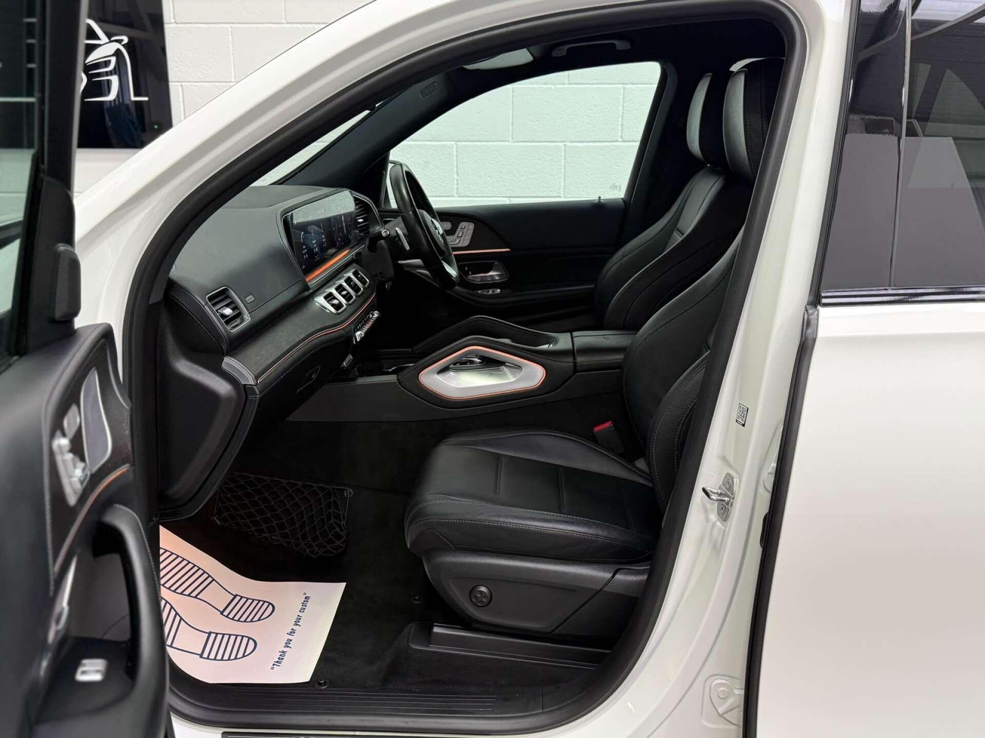 Mercedes-Benz Gle view 14