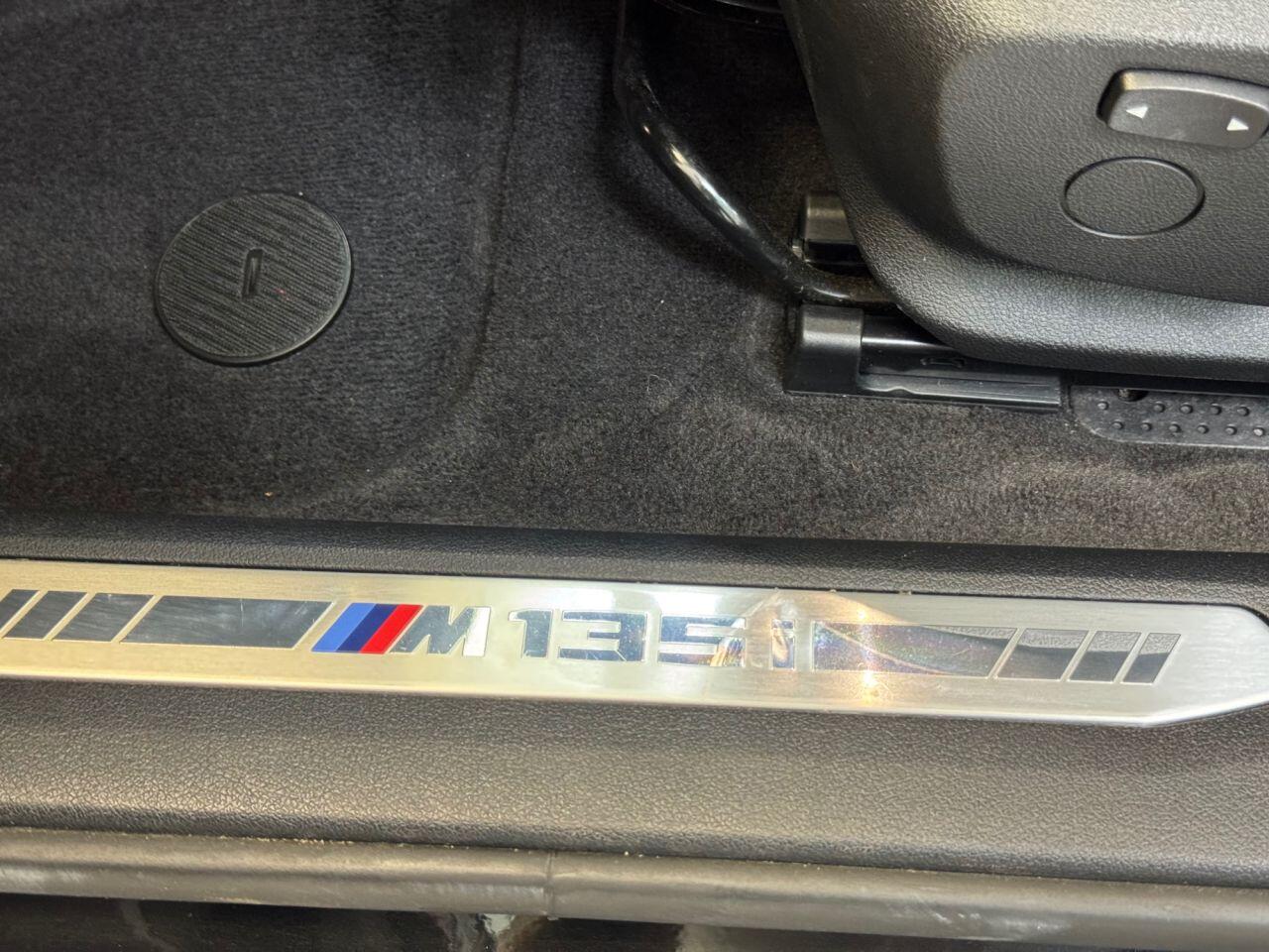 BMW 1 Series view 60