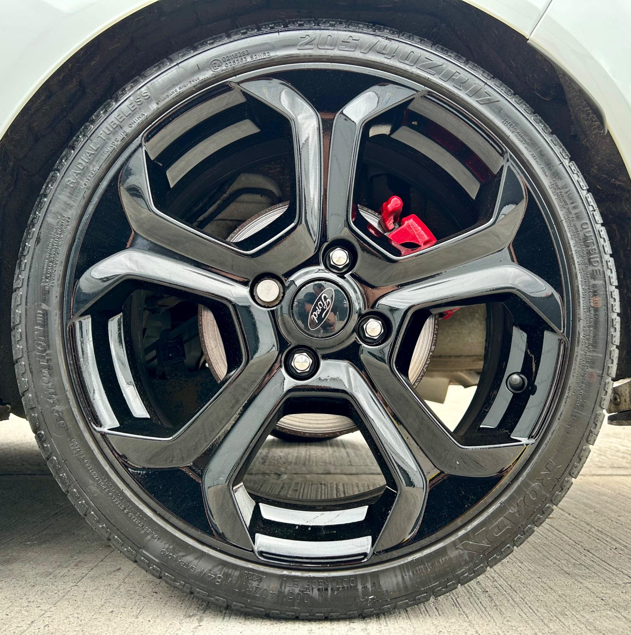 Ford Fiesta view 14