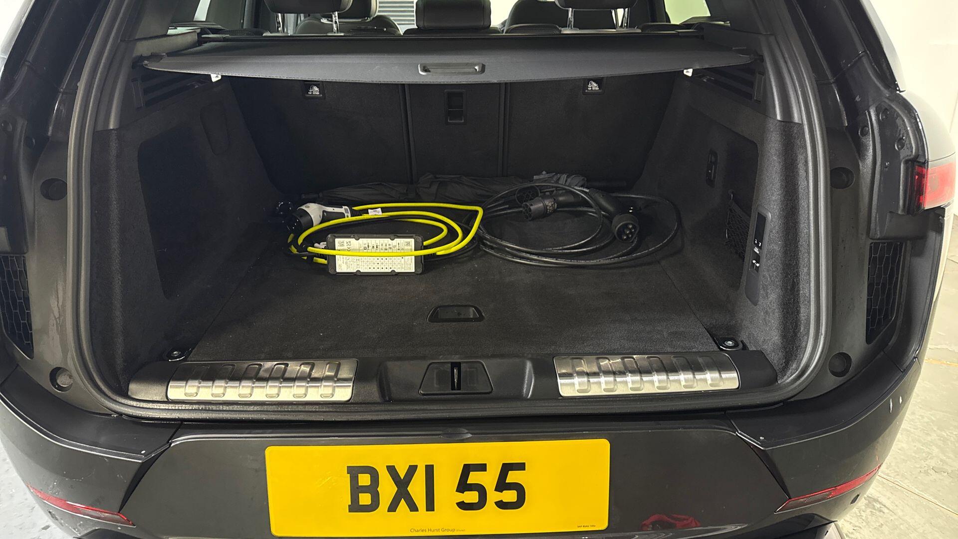 Land Rover Range Rover Sport view 10