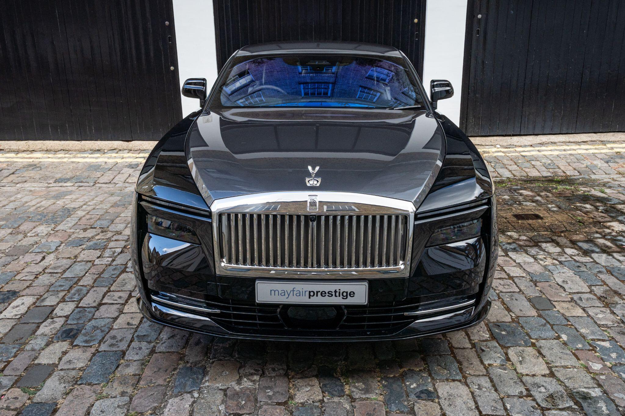 Rolls-Royce Spectre view 12