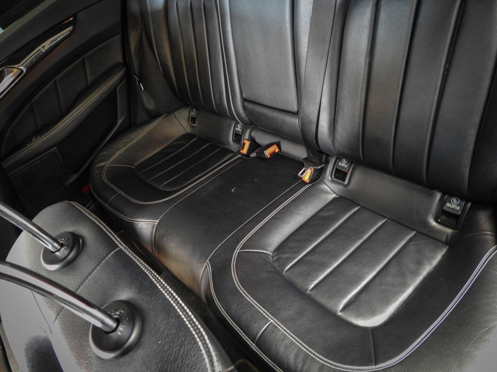 Mercedes-Benz CLS view 40
