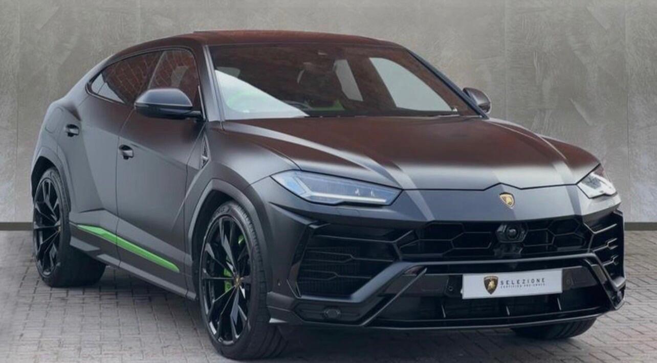 Lamborghini Urus main image