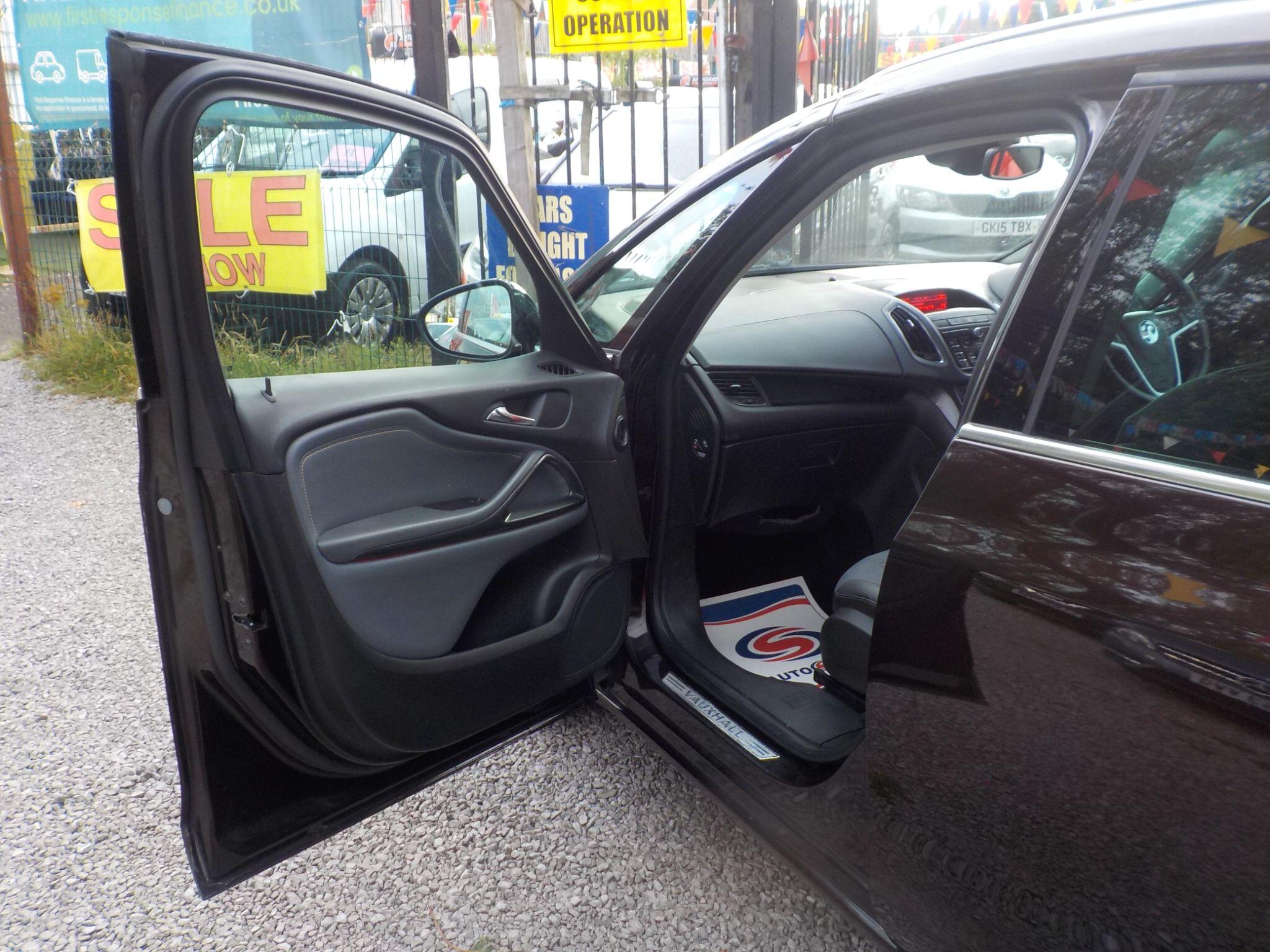 Vauxhall Zafira Tourer 2.0 CDTi SE Euro 5 5dr