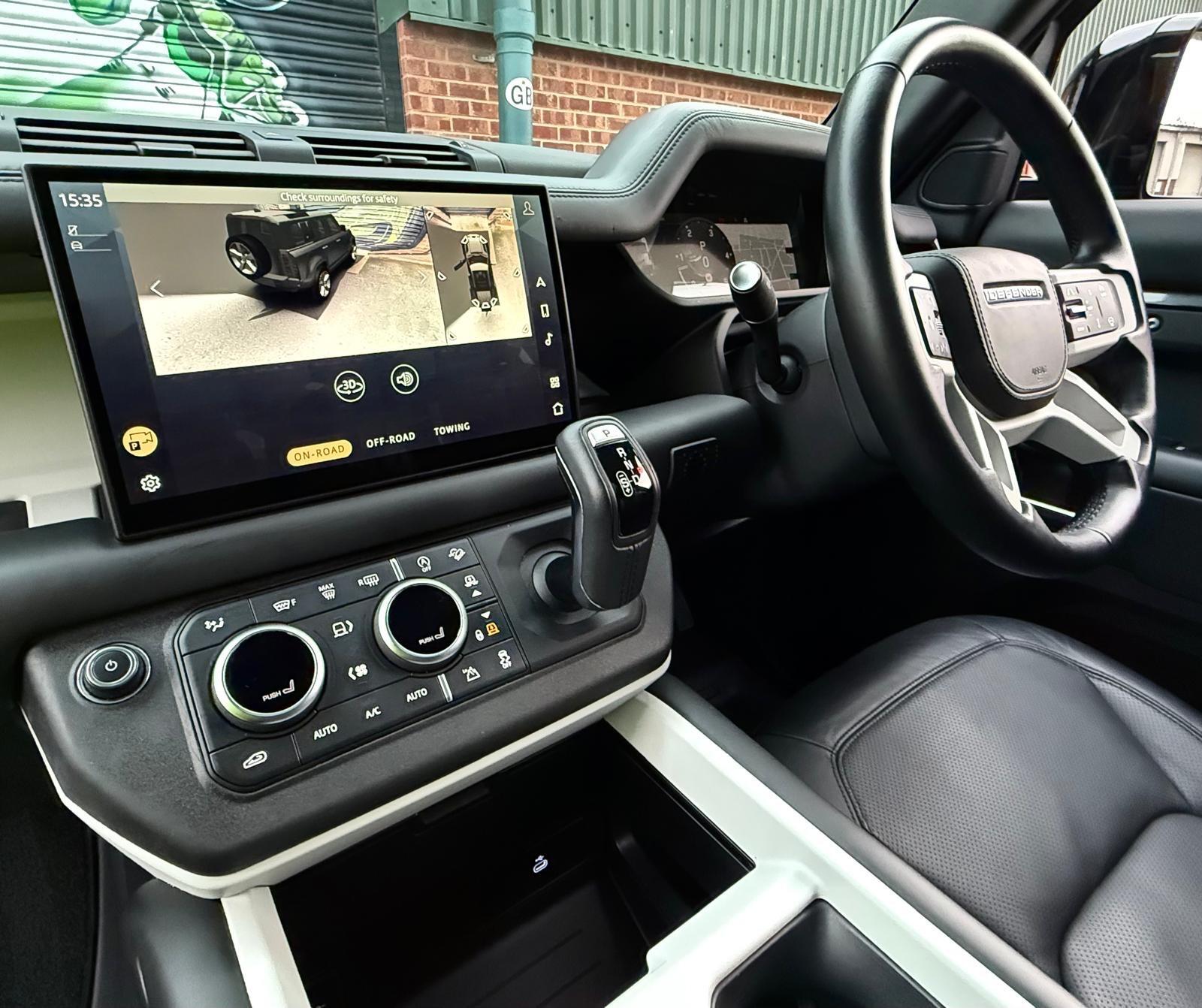 Land Rover Defender view 47