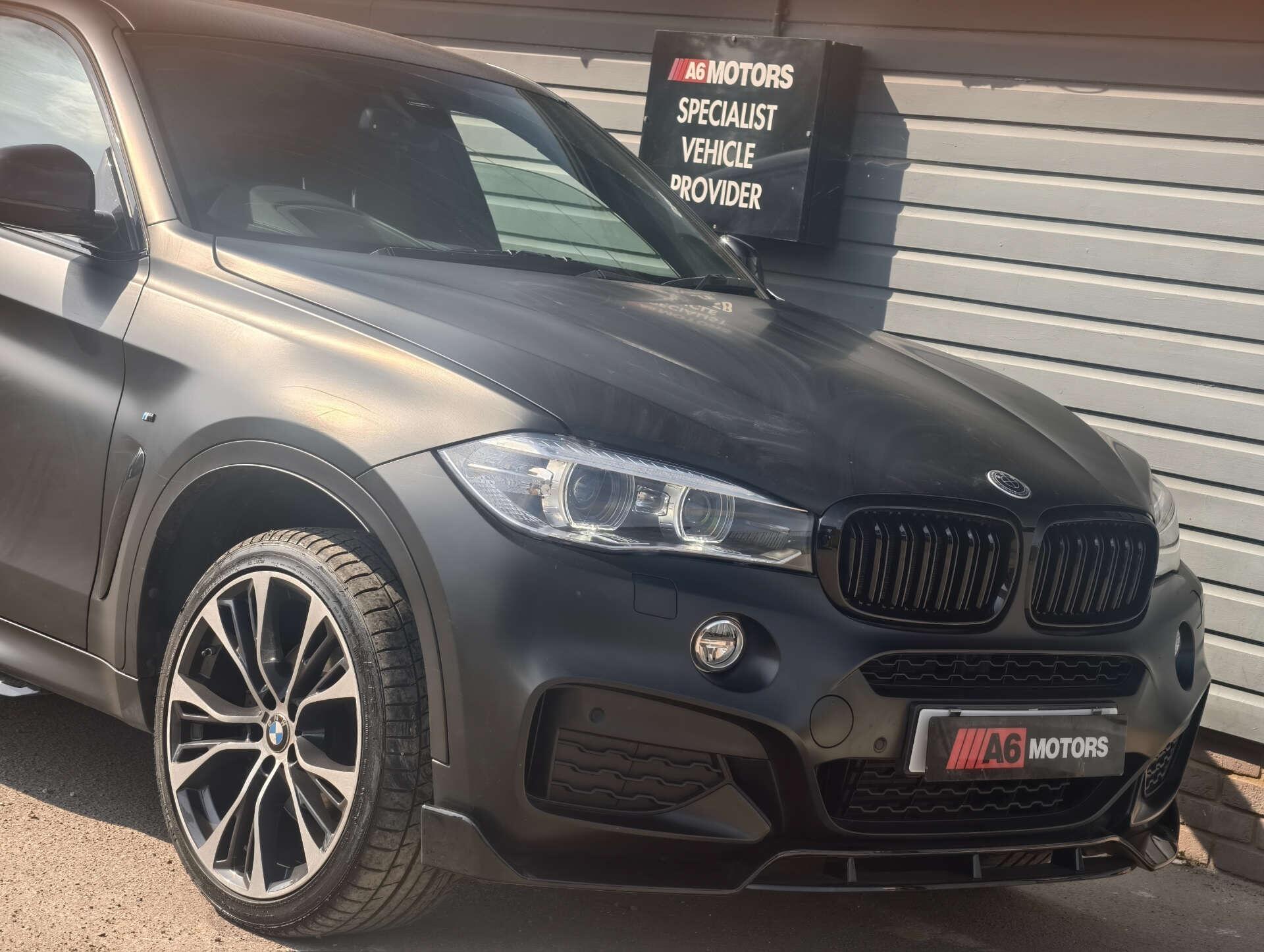 BMW X6 view 58