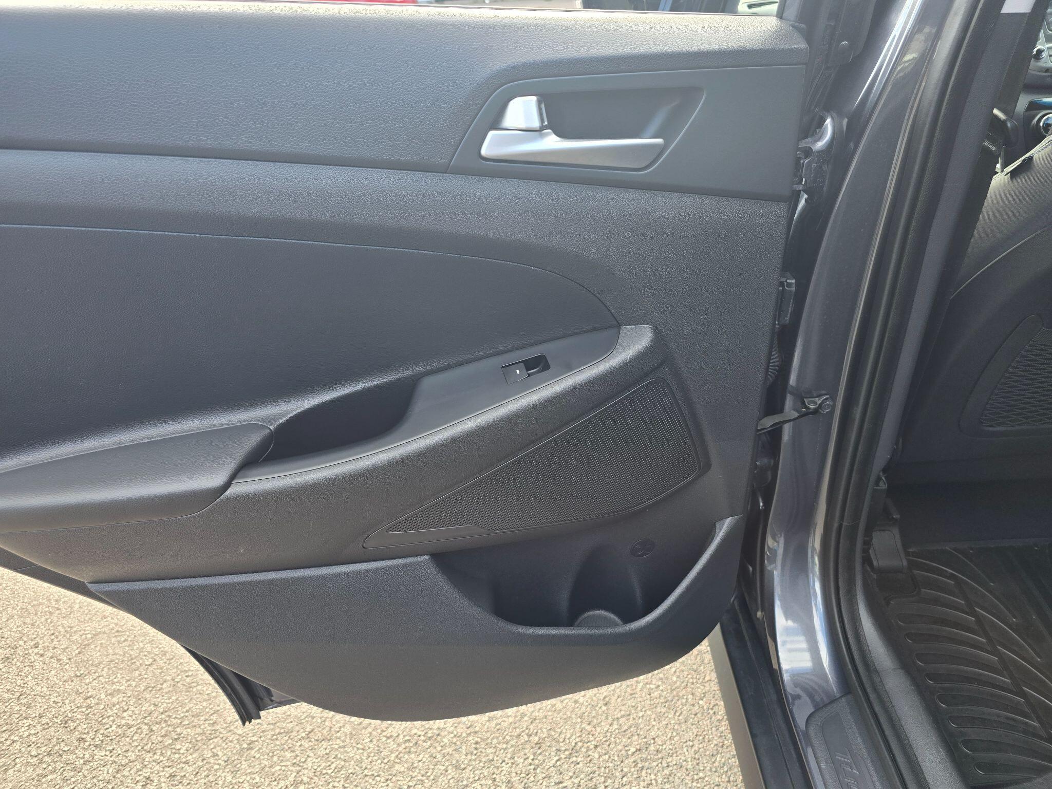 Hyundai Tucson view 49