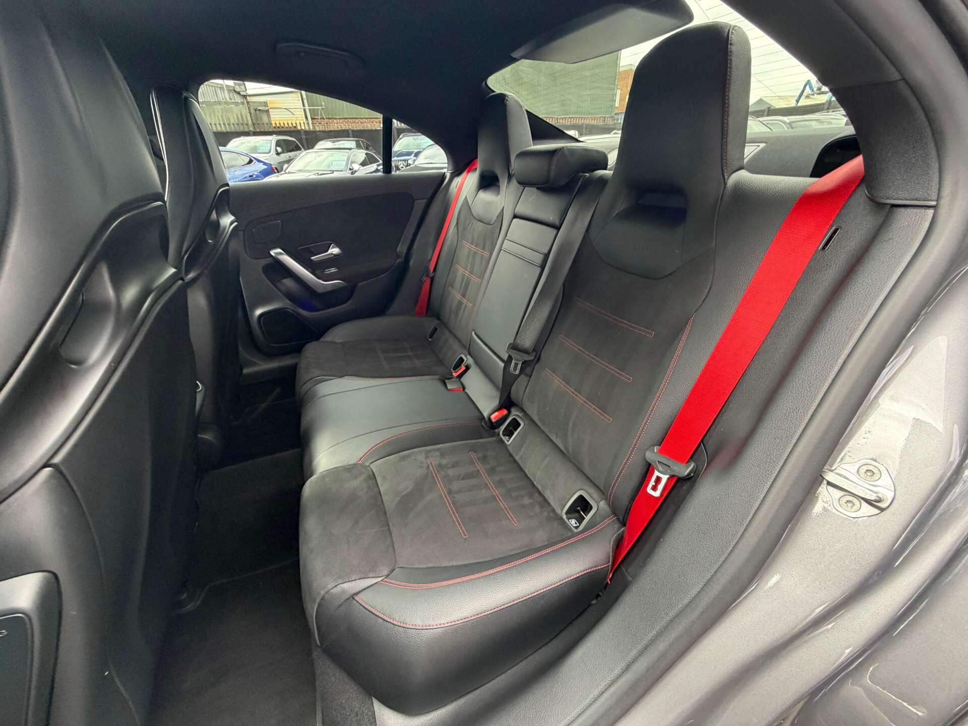 Mercedes-Benz Amg S view 40