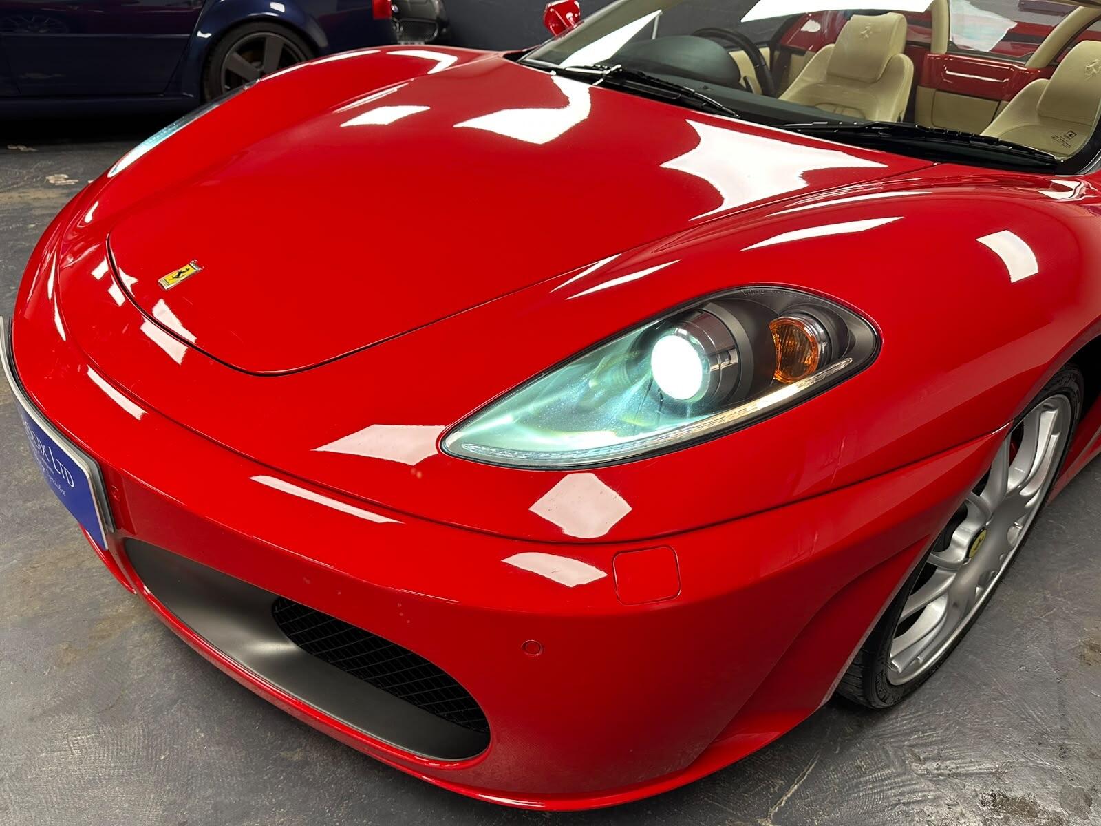 Ferrari F430 view 6