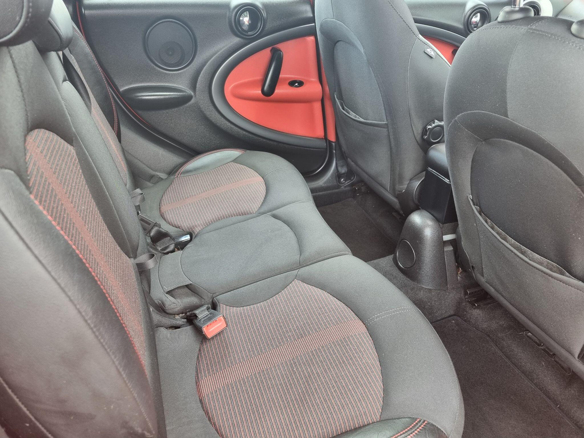 Mini Countryman view 14