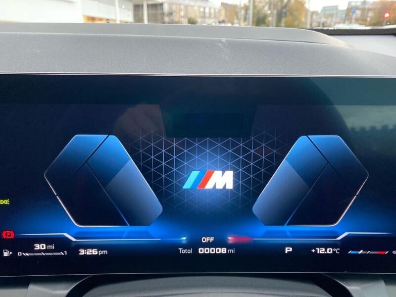 BMW X3 view 9